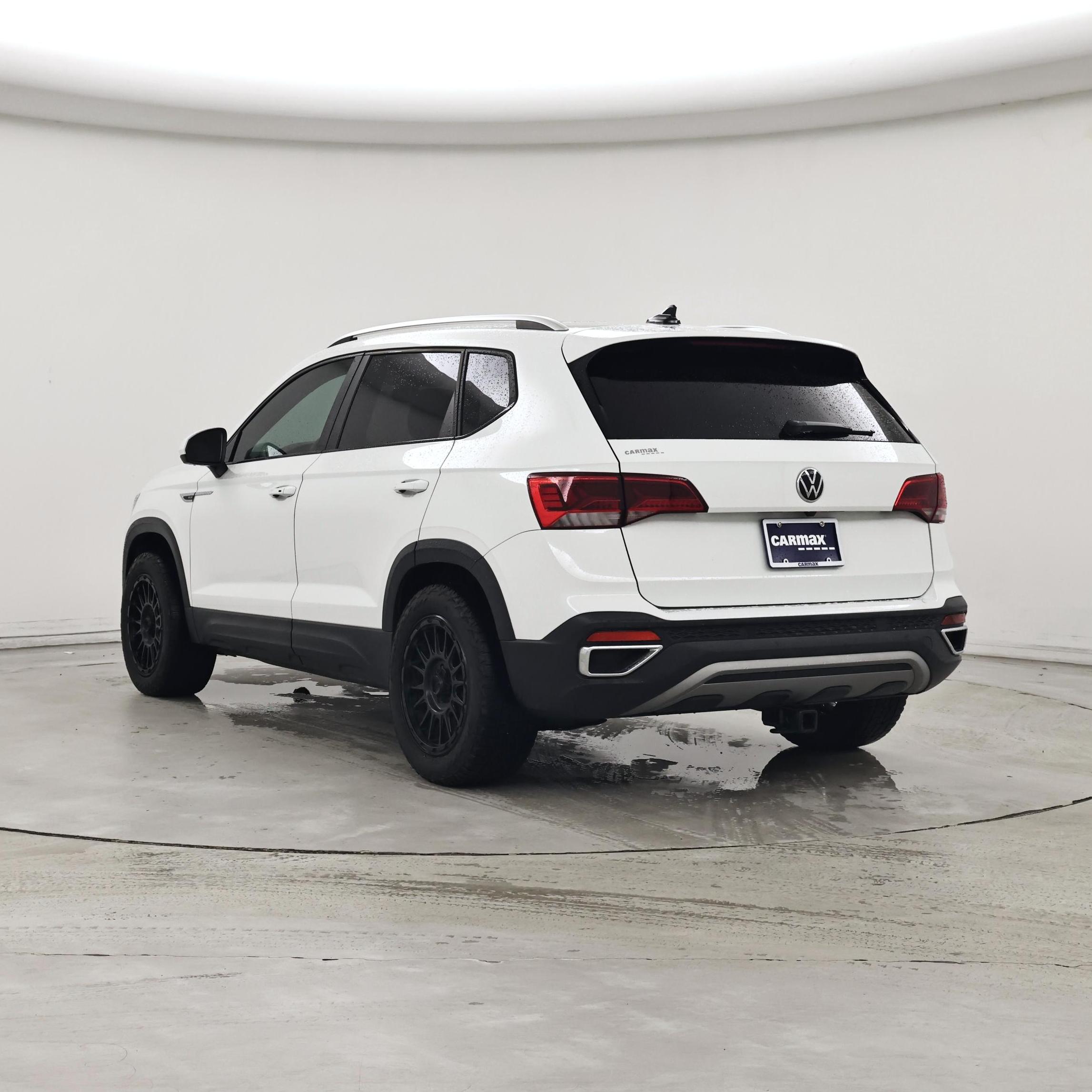 Thumbnail: 2023 Volkswagen Taos - 2