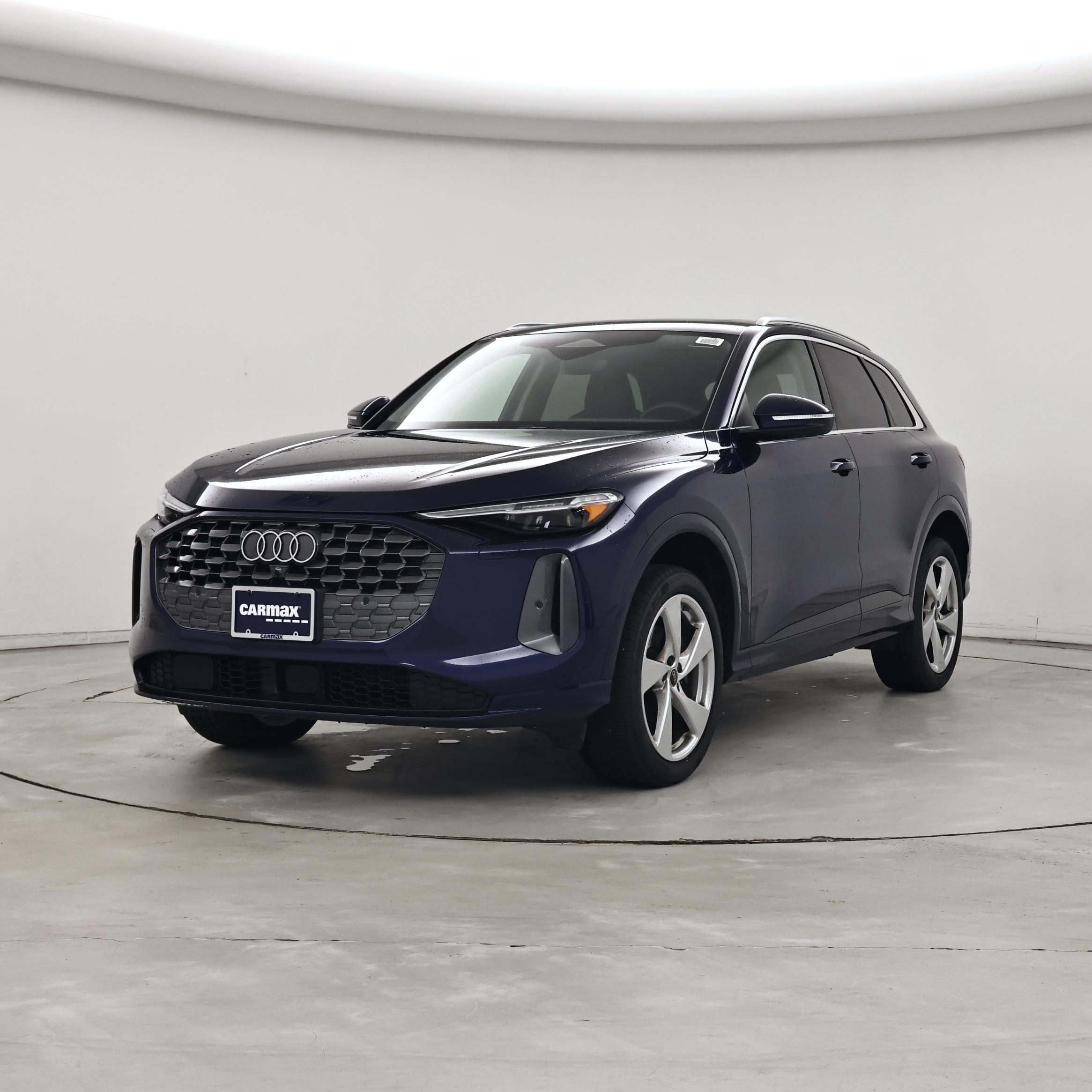 Thumbnail: 2025 Audi Q5 - 4