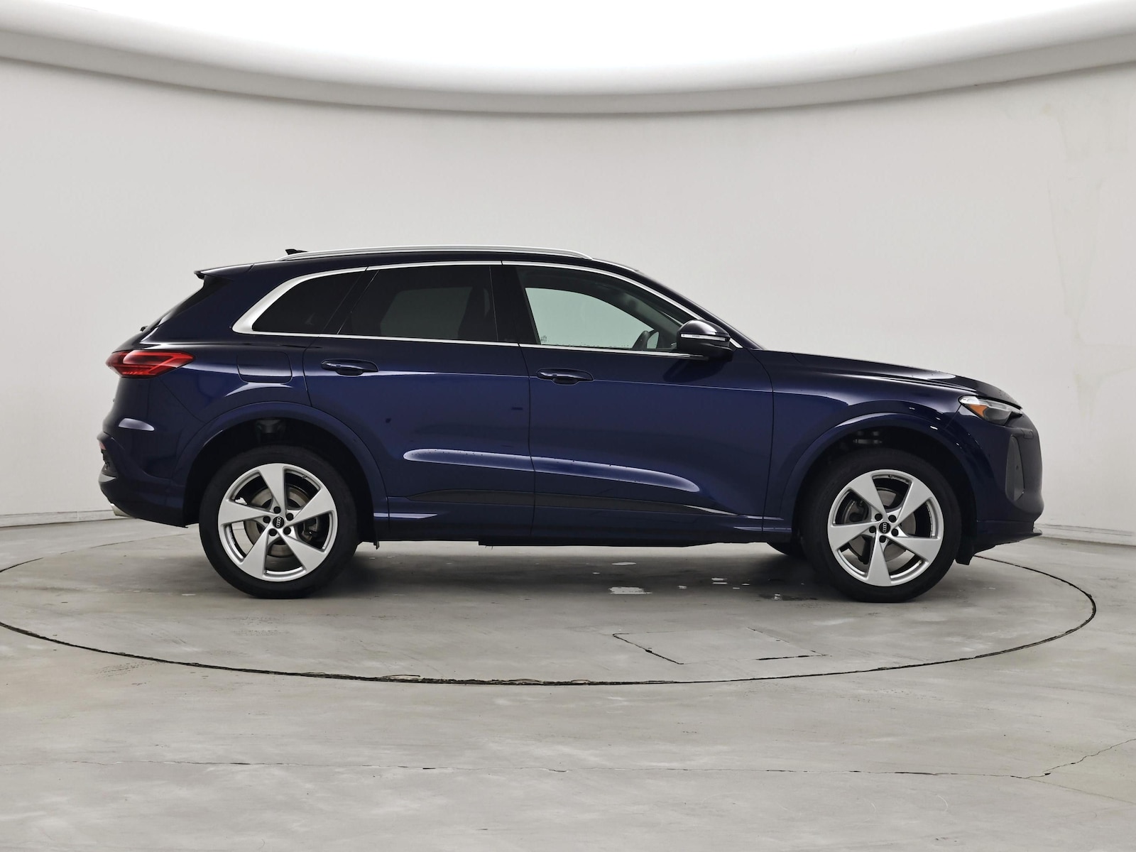 2025 Audi Q5 Premium Plus - Photo 8