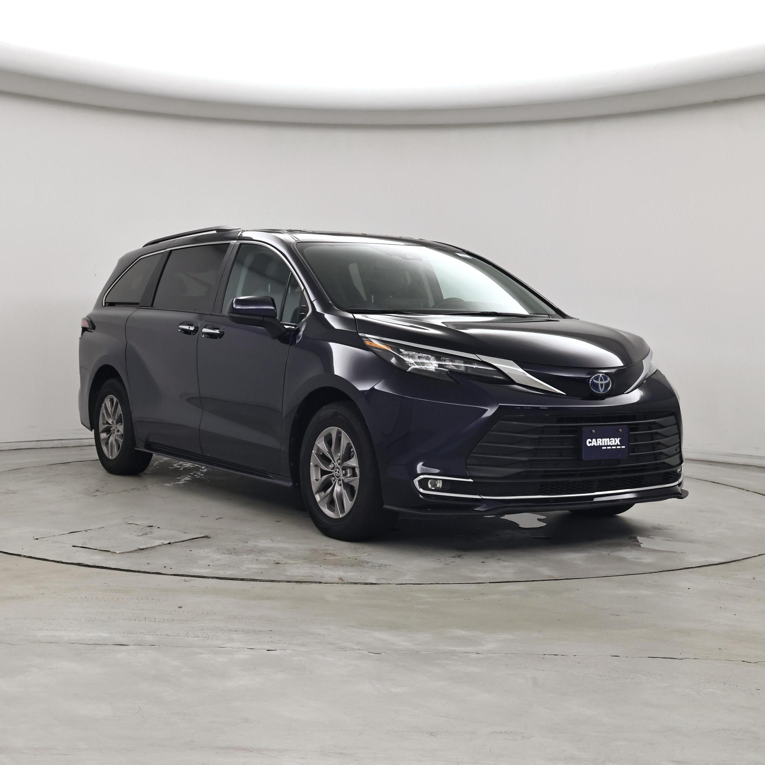 Blue 2024 Toyota Sienna Minivan Front-Wheel Drive Automatic