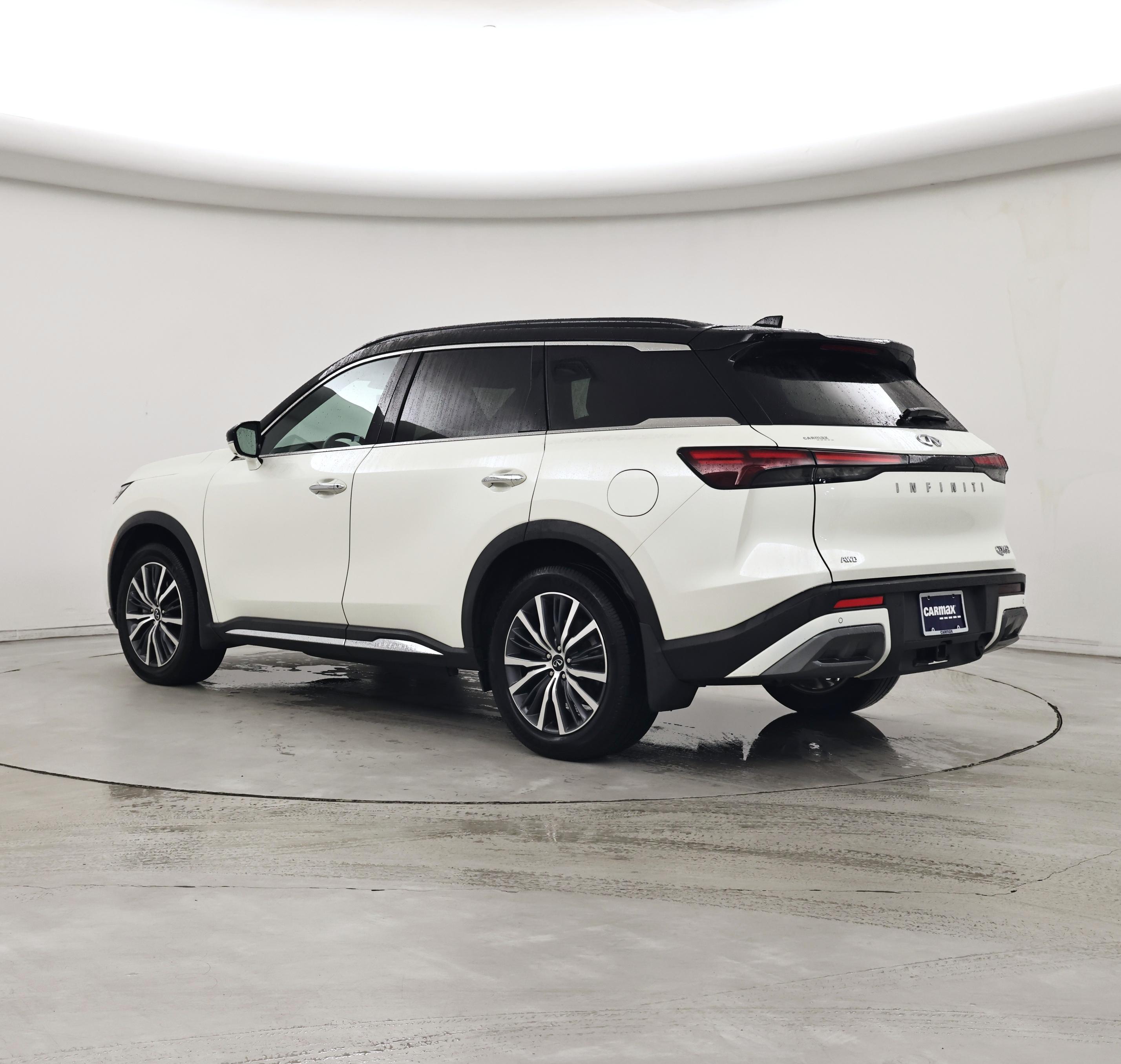 Thumbnail: 2023 INFINITI QX60 - 2