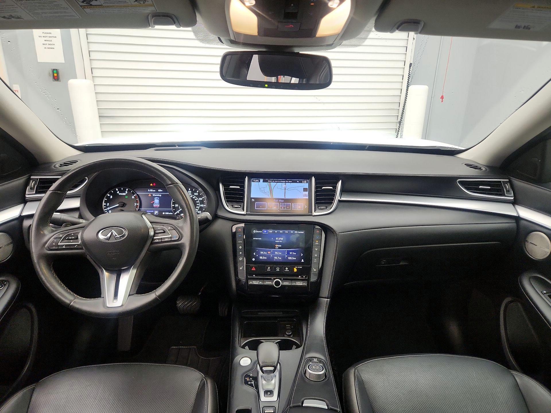Thumbnail: 2019 INFINITI QX50 - 9