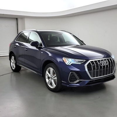 2023 Audi Q3 Premium