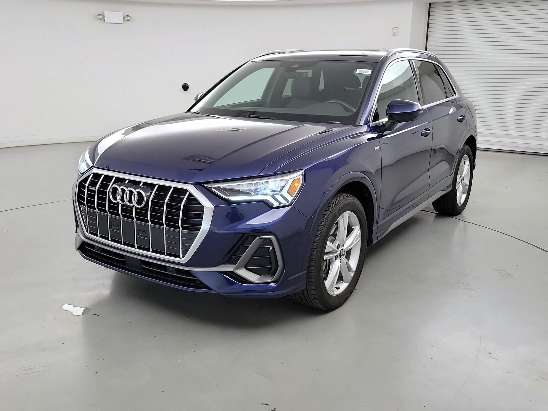 Thumbnail: 2023 Audi Q3 - 3