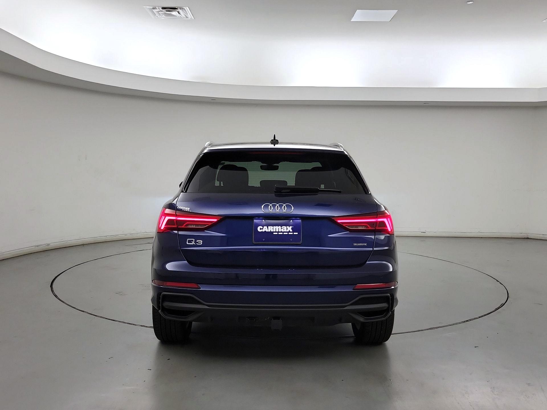 Thumbnail: 2023 Audi Q3 - 6
