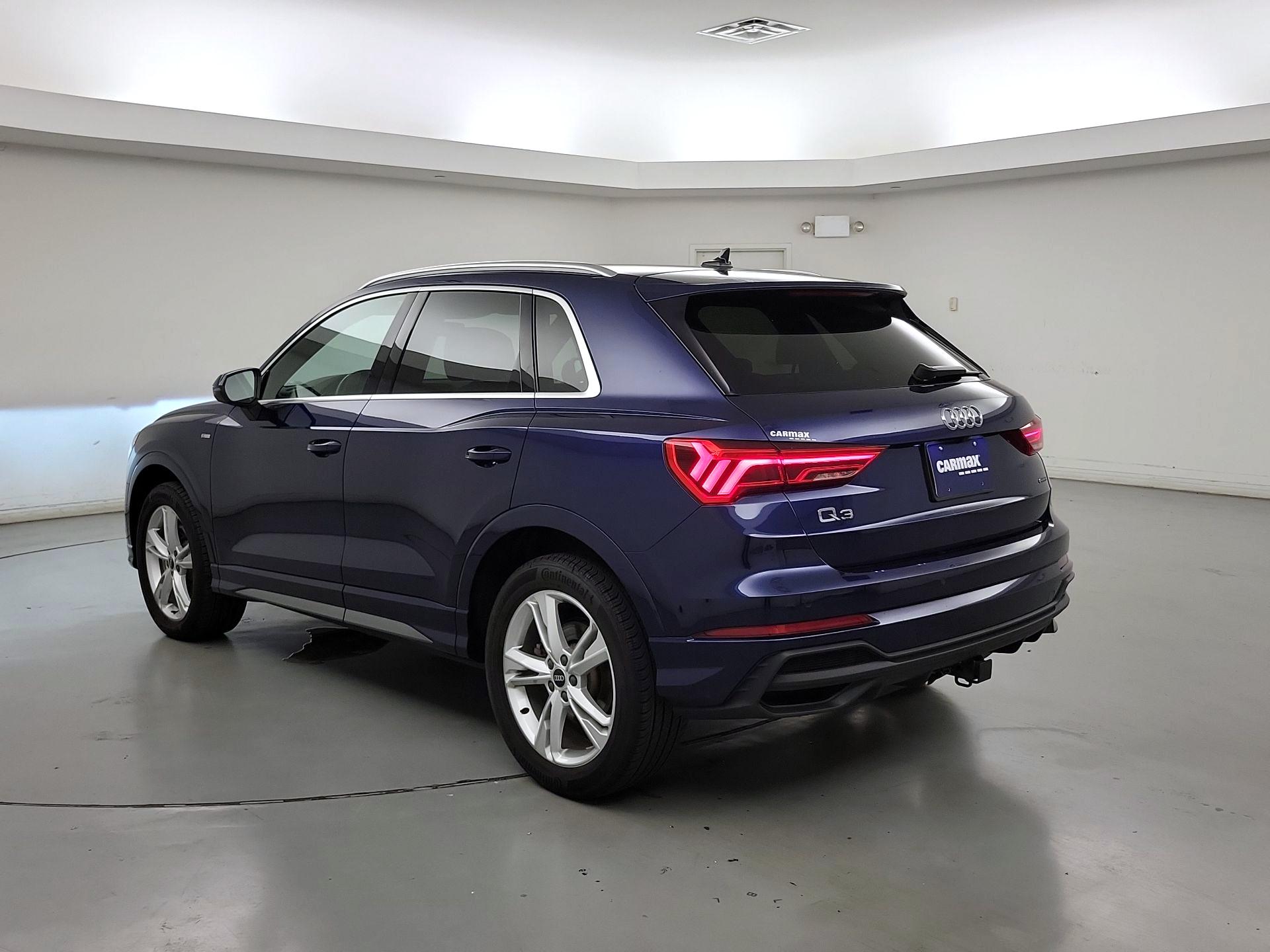 Thumbnail: 2023 Audi Q3 - 7