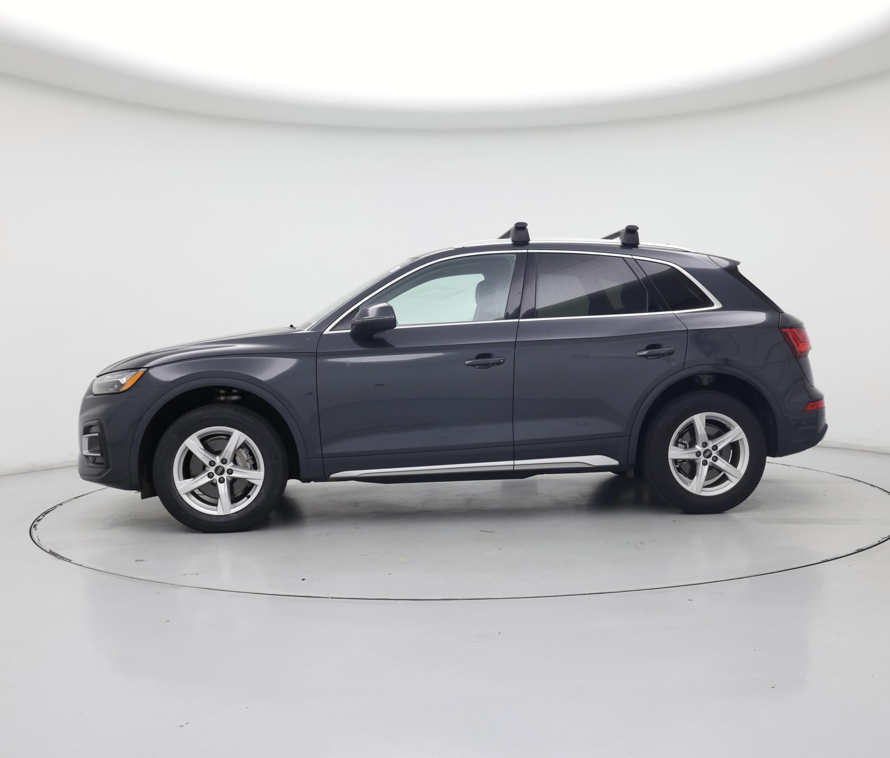 Thumbnail: 2023 Audi Q5 - 3