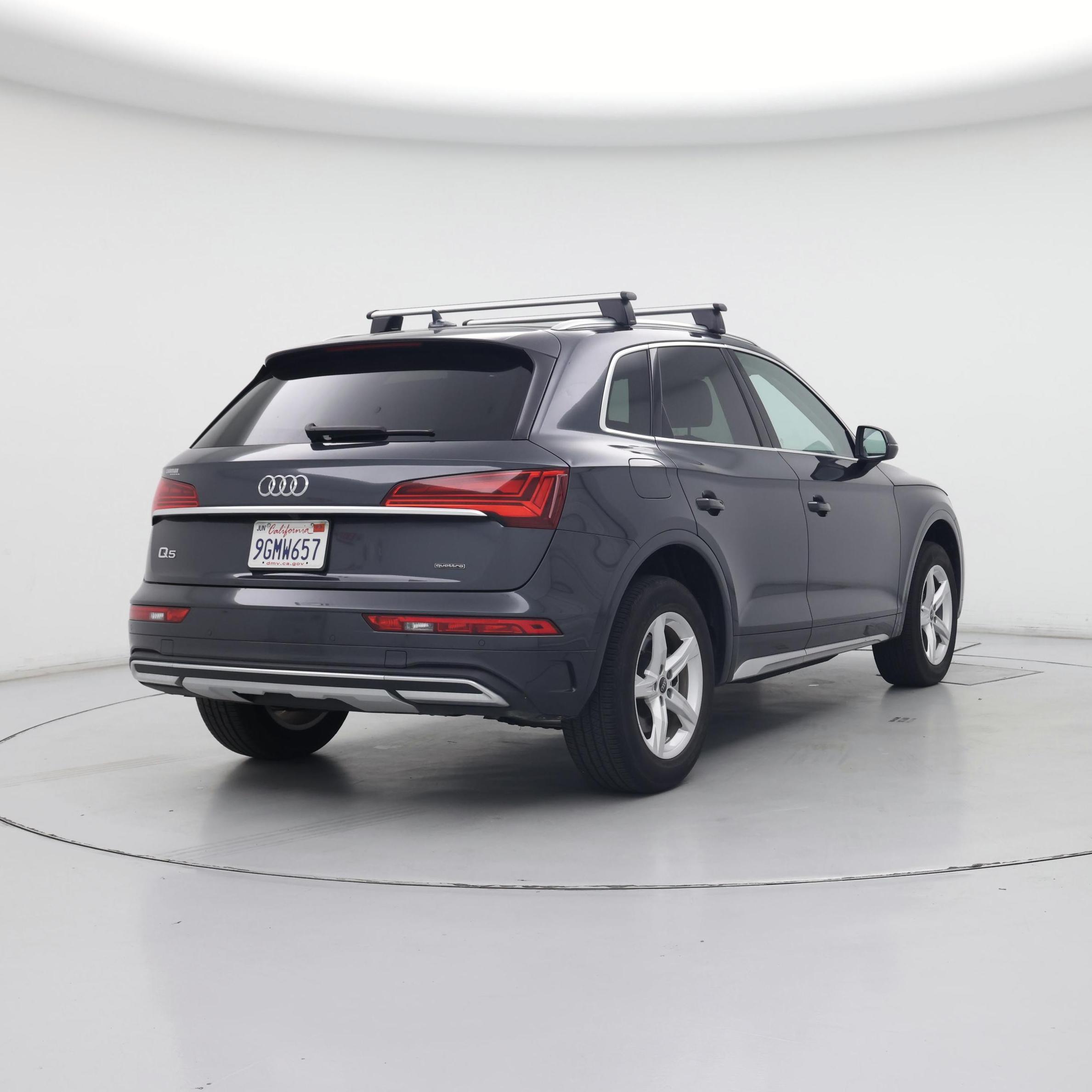 Thumbnail: 2023 Audi Q5 - 8