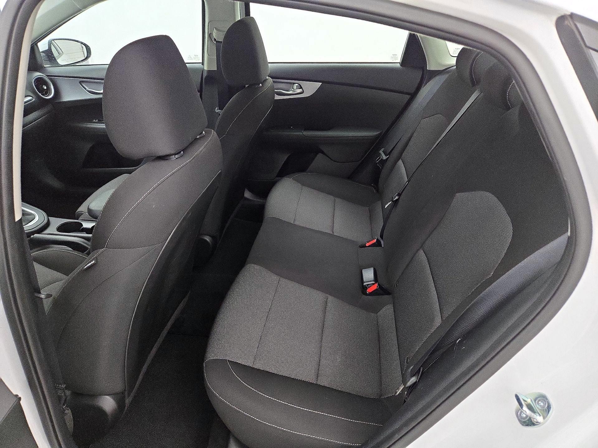 Thumbnail: 2023 Kia Forte - 19