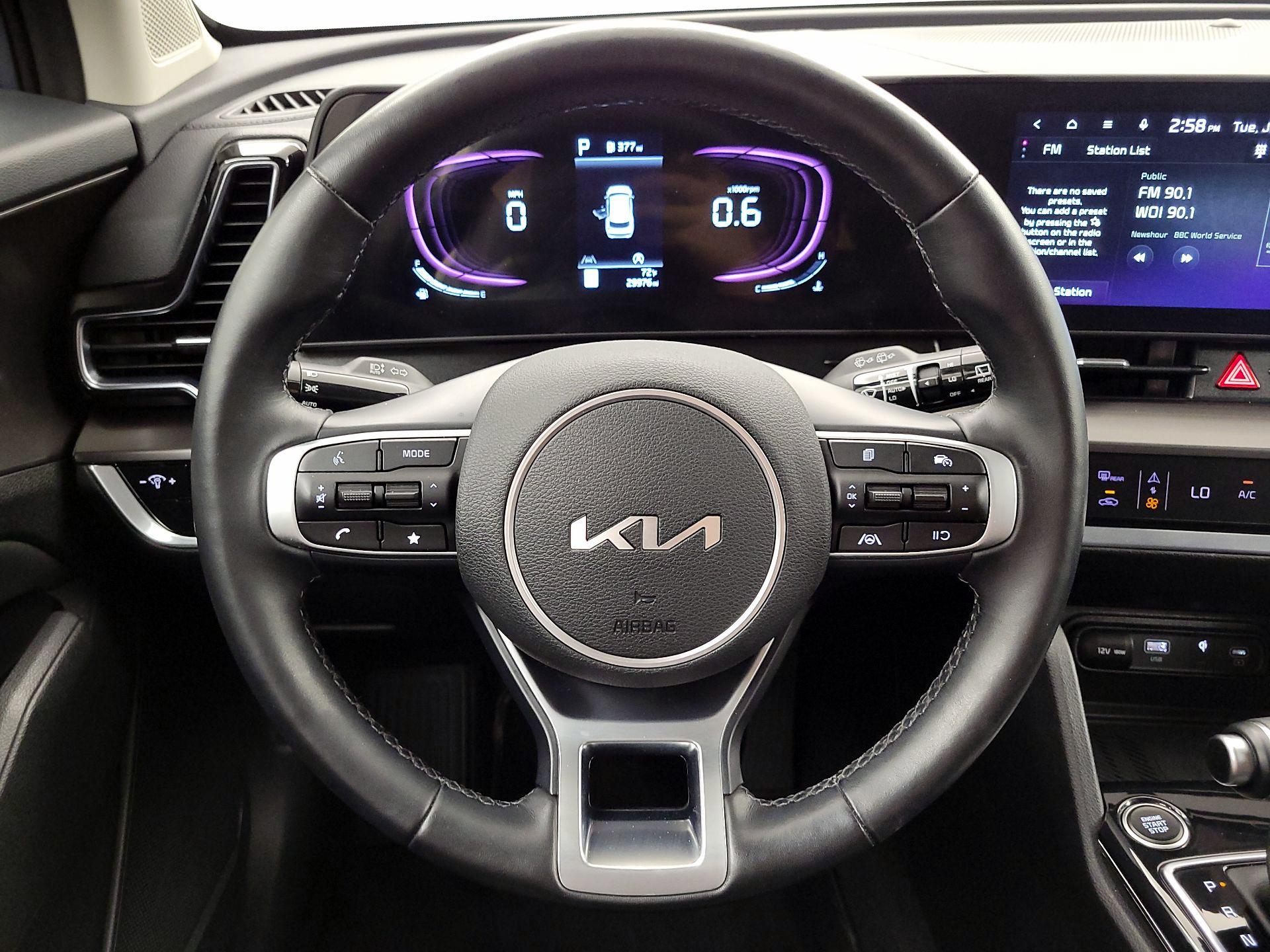 Thumbnail: 2023 Kia Sportage - 10