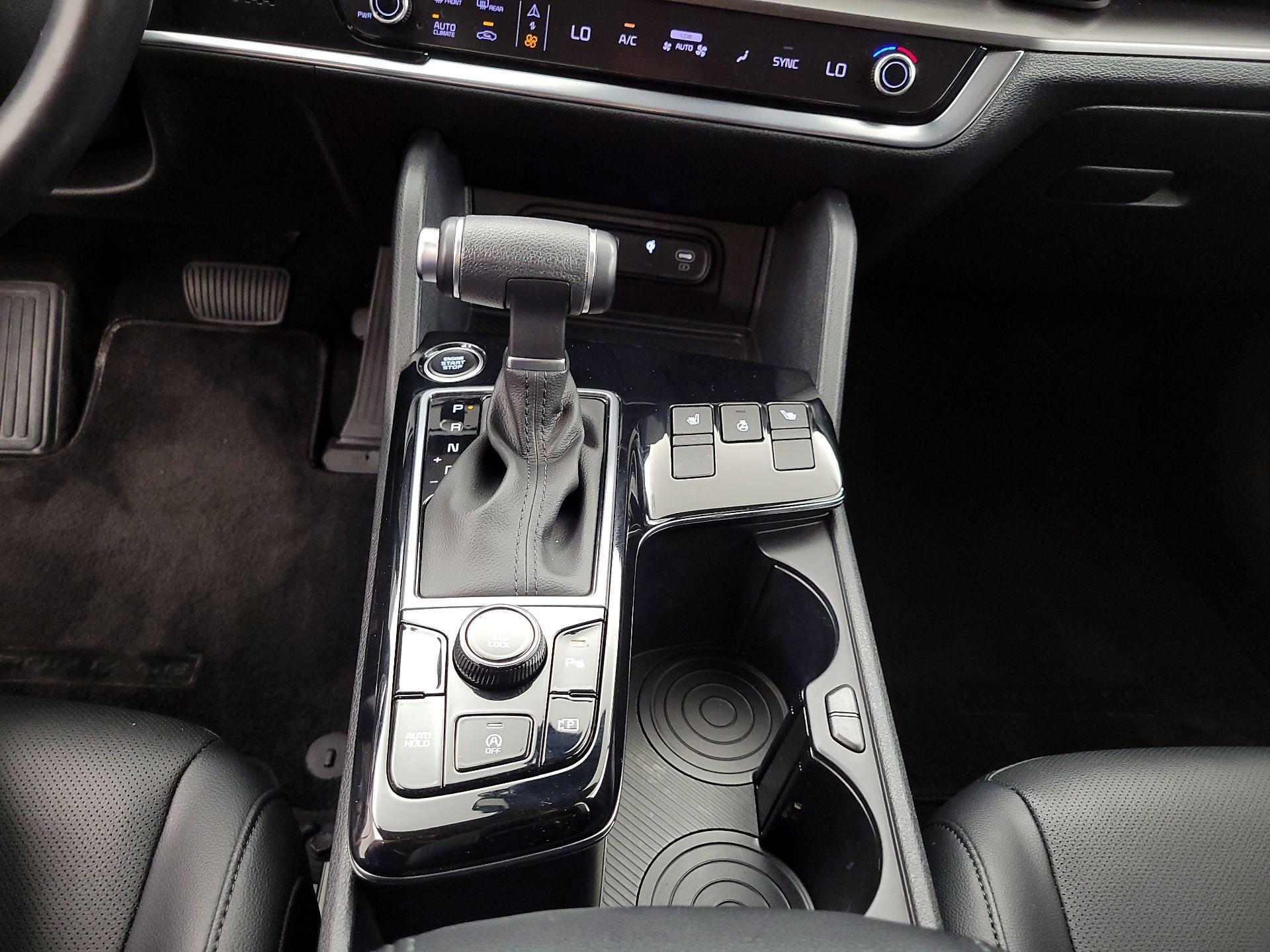 Thumbnail: 2023 Kia Sportage - 18