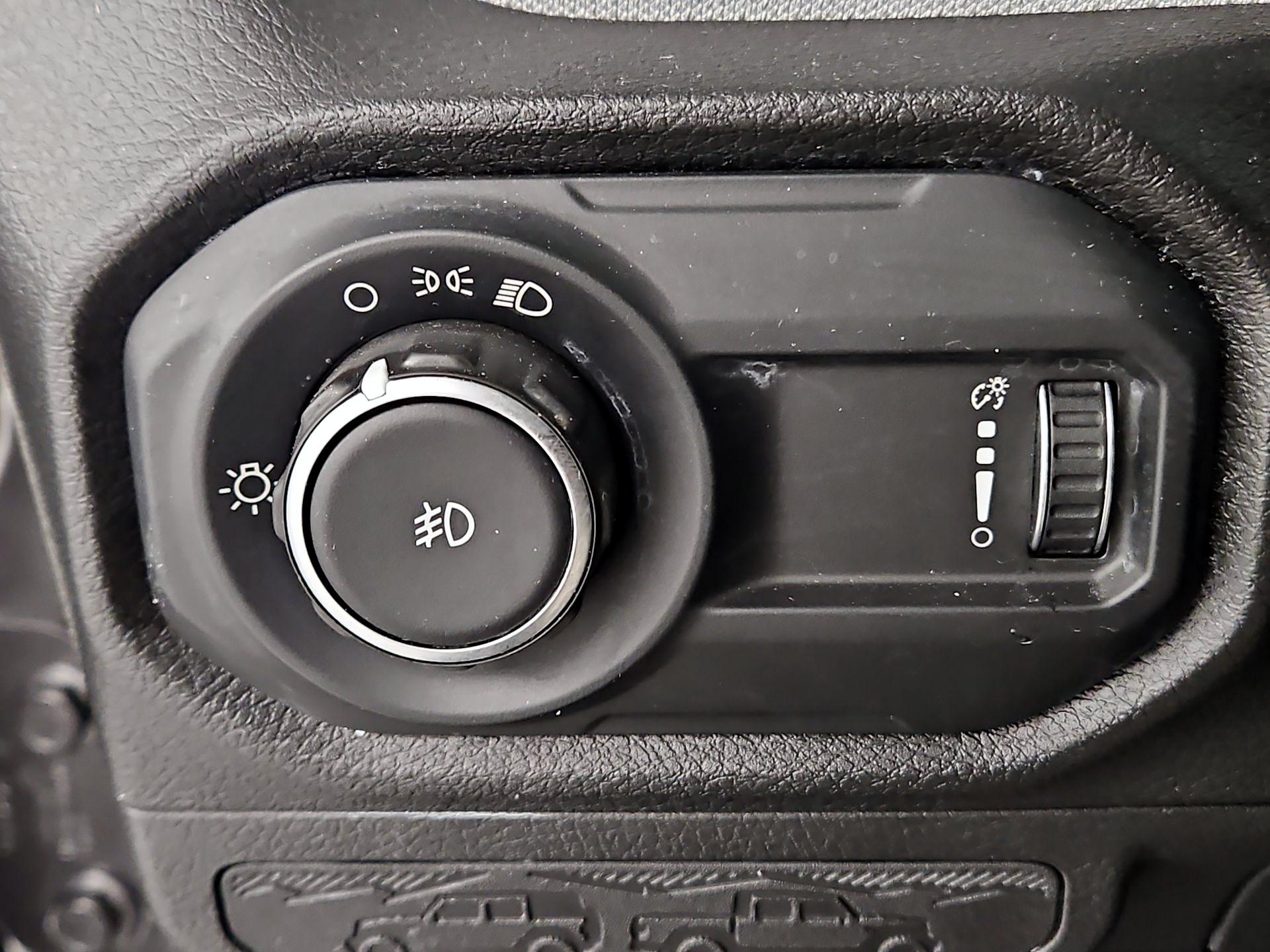 Thumbnail: 2024 Jeep Wrangler - 11