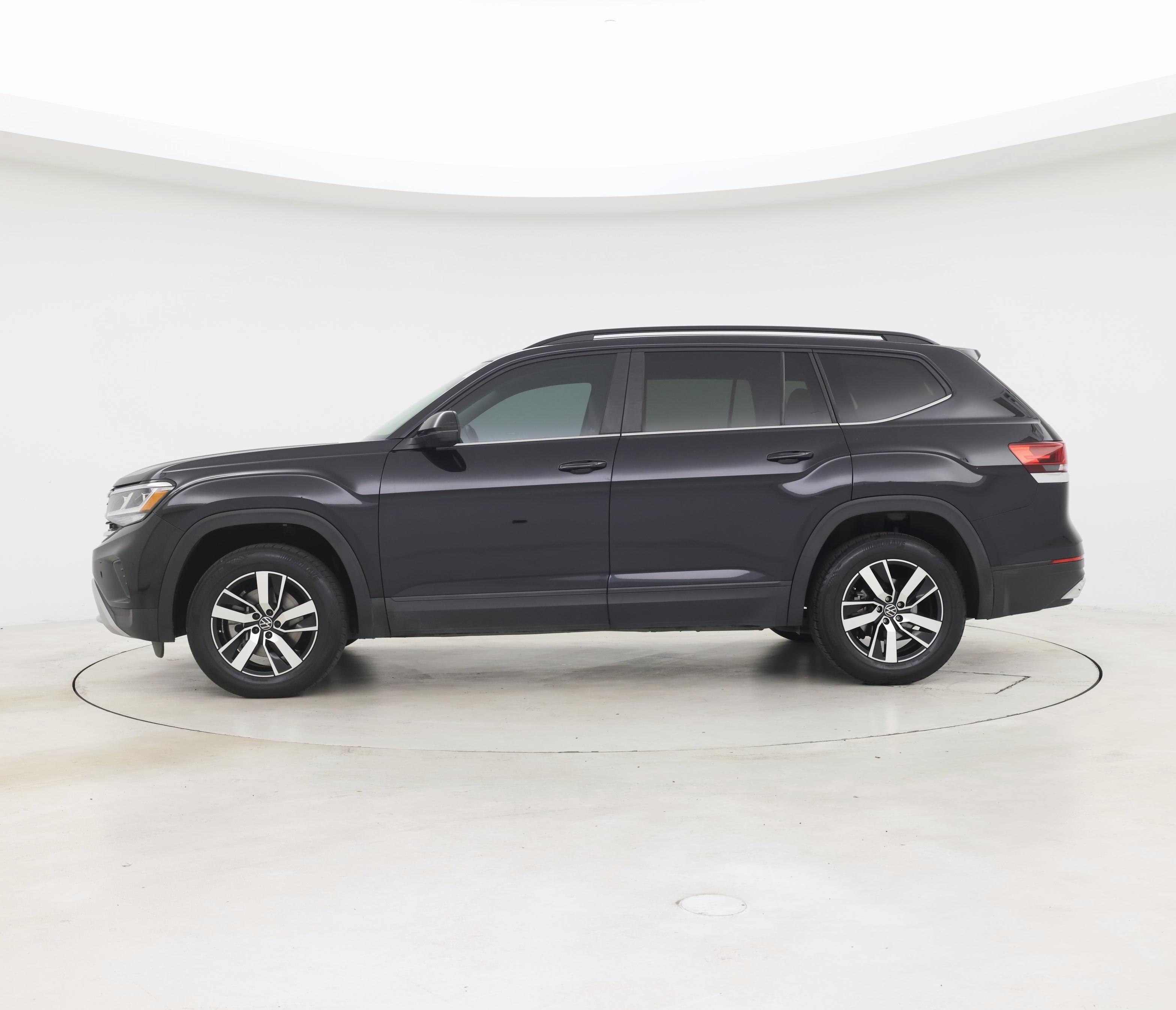 Thumbnail: 2022 Volkswagen Atlas - 3