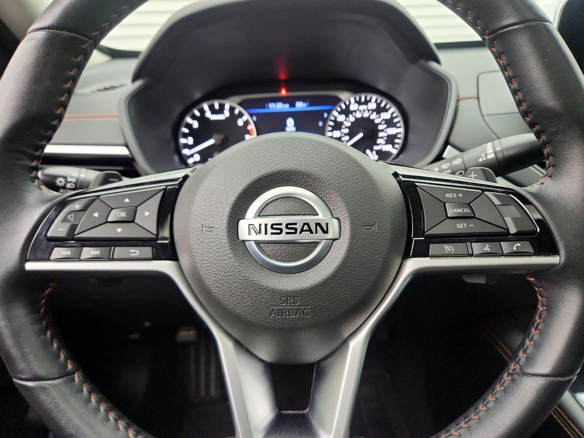 Thumbnail: 2021 Nissan Altima - 10
