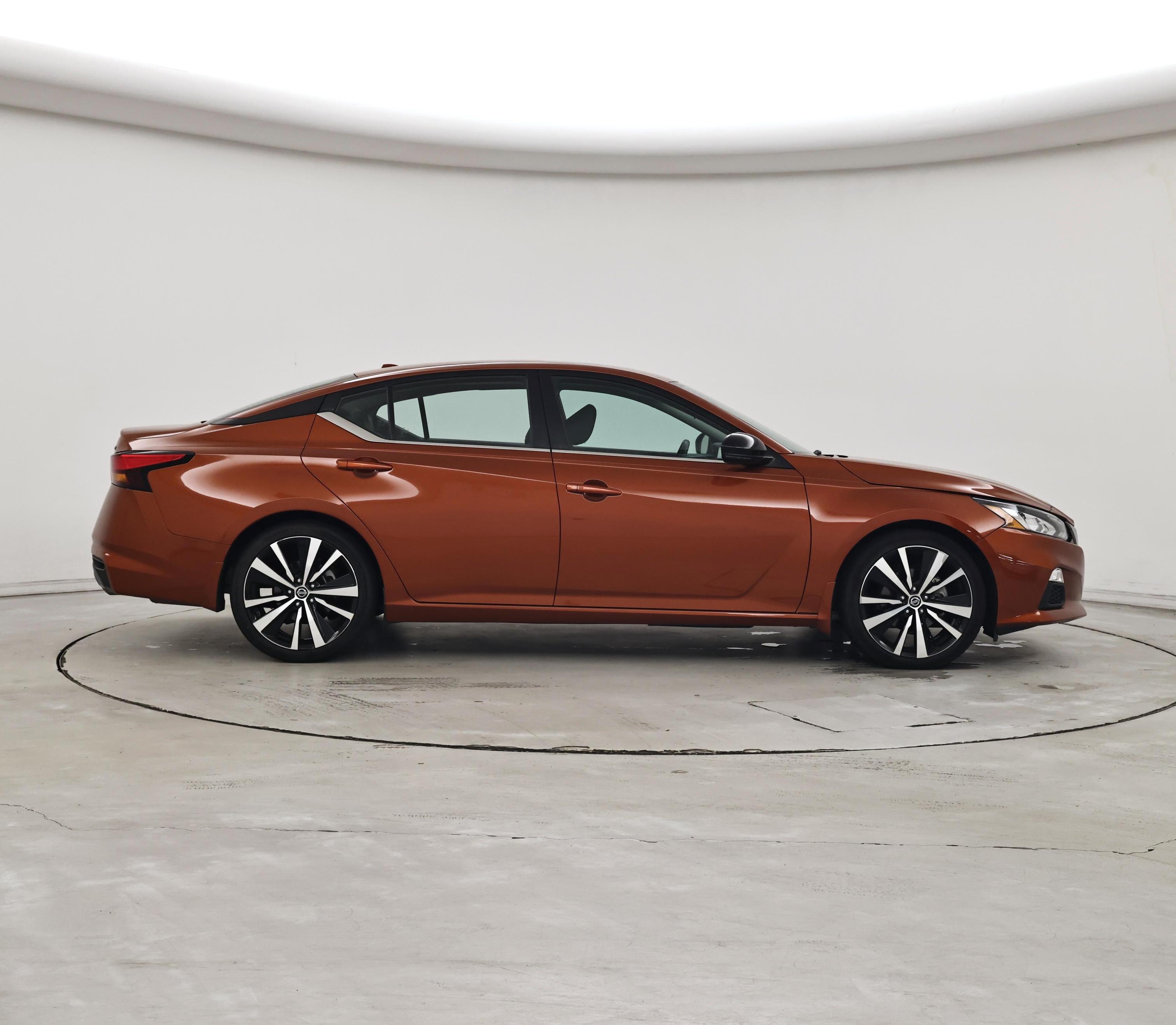 Thumbnail: 2021 Nissan Altima - 7