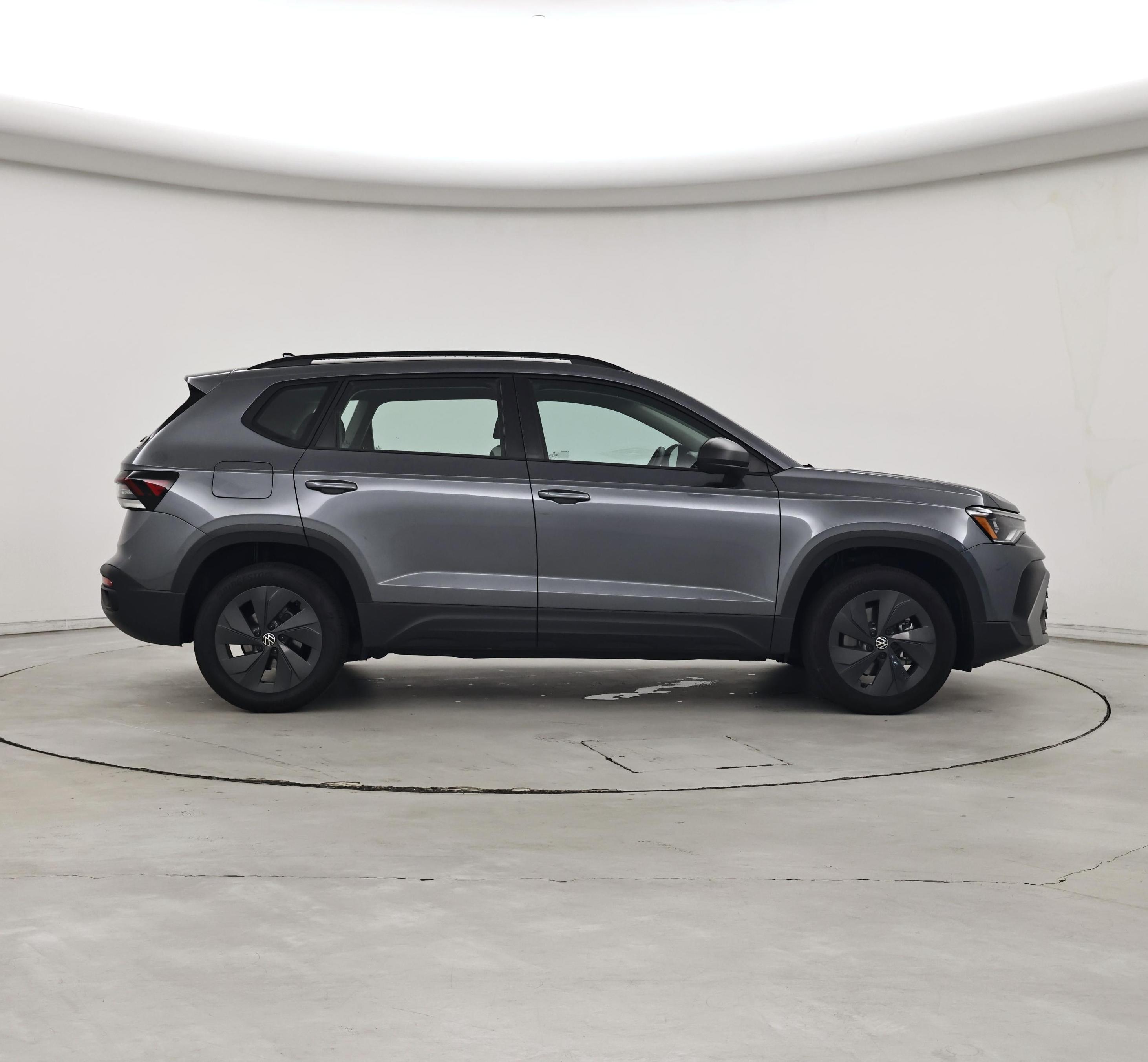 Thumbnail: 2025 Volkswagen Taos - 7