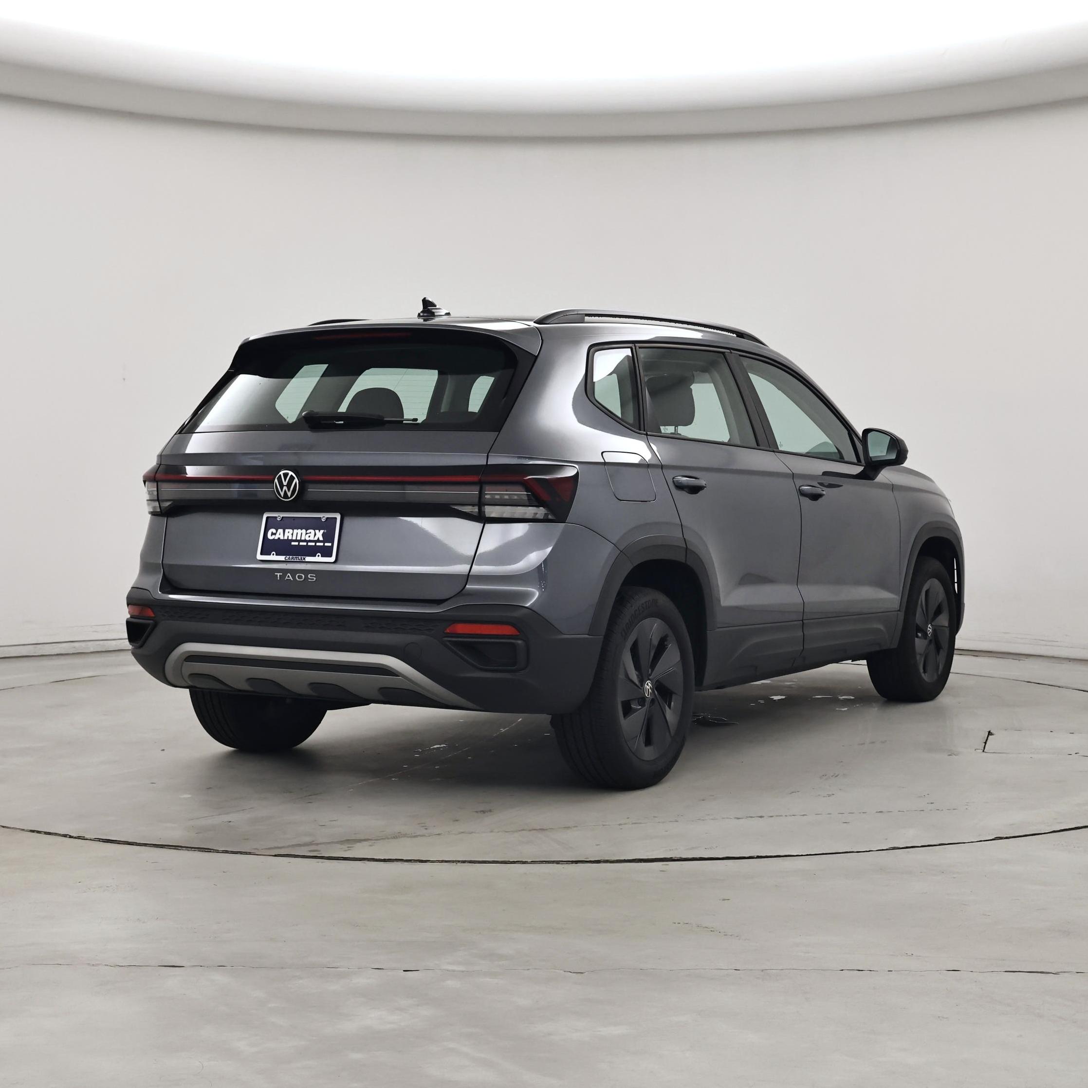 Thumbnail: 2025 Volkswagen Taos - 8