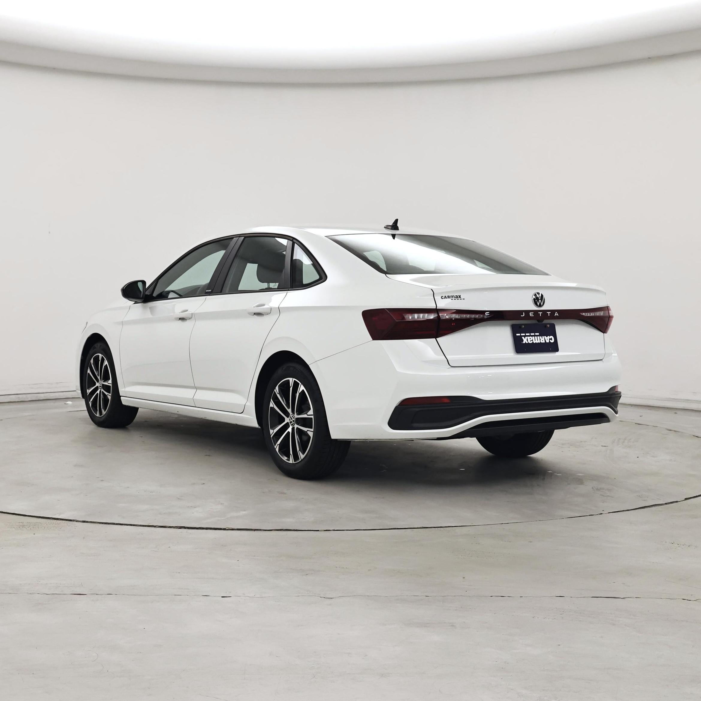 Thumbnail: 2025 Volkswagen Jetta - 2