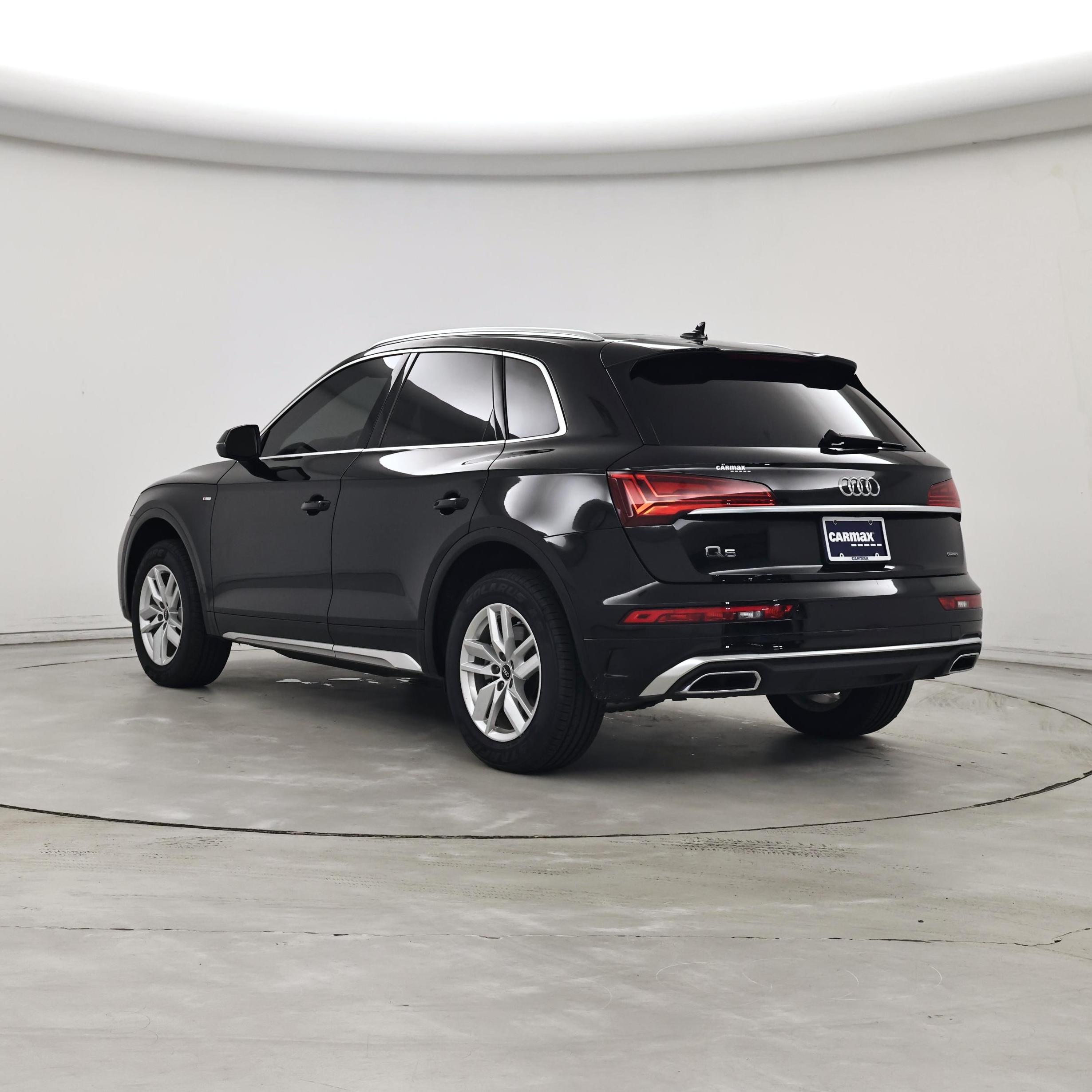 Thumbnail: 2023 Audi Q5 - 2