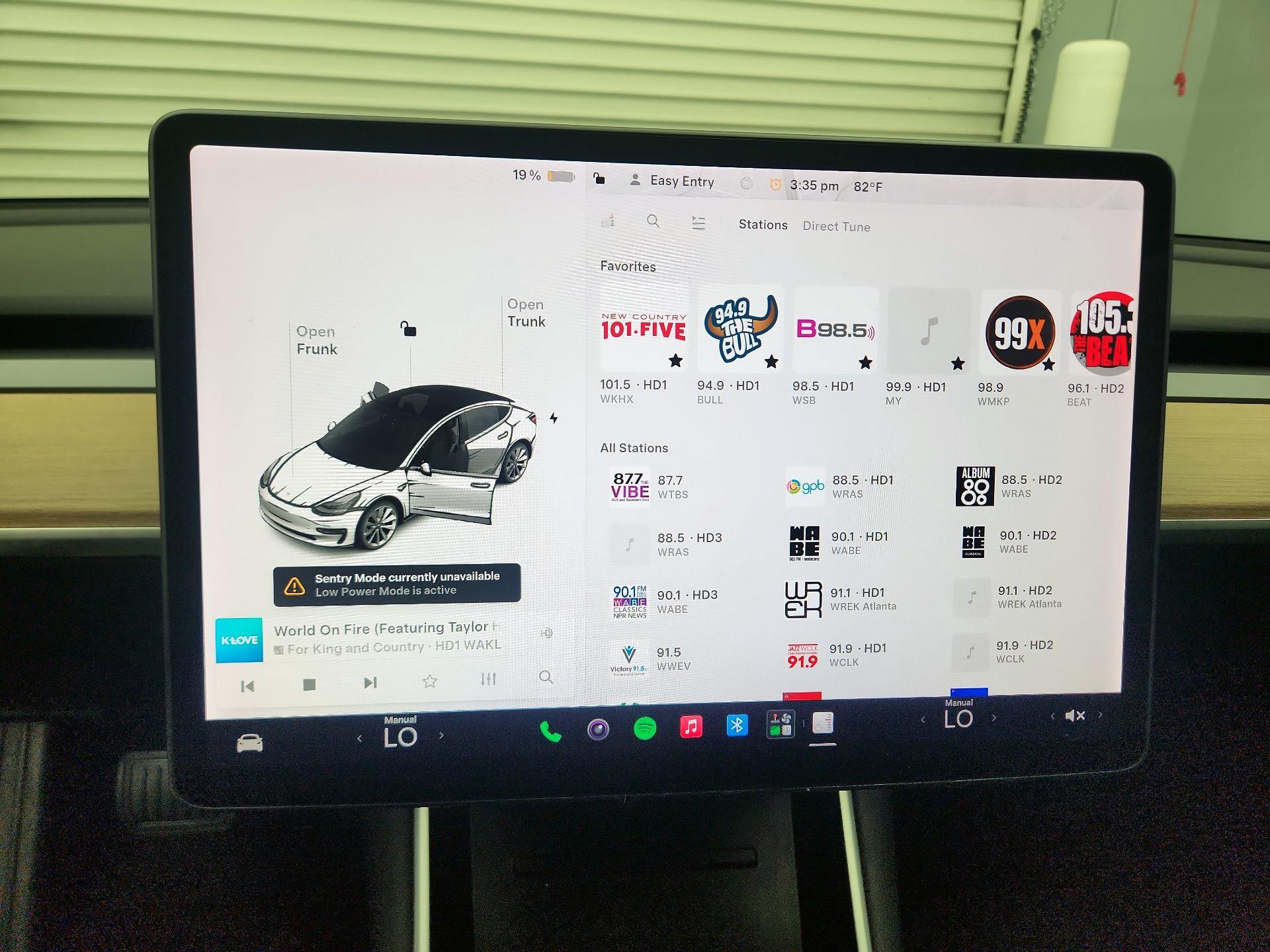 Thumbnail: 2019 Tesla Model 3 - 15