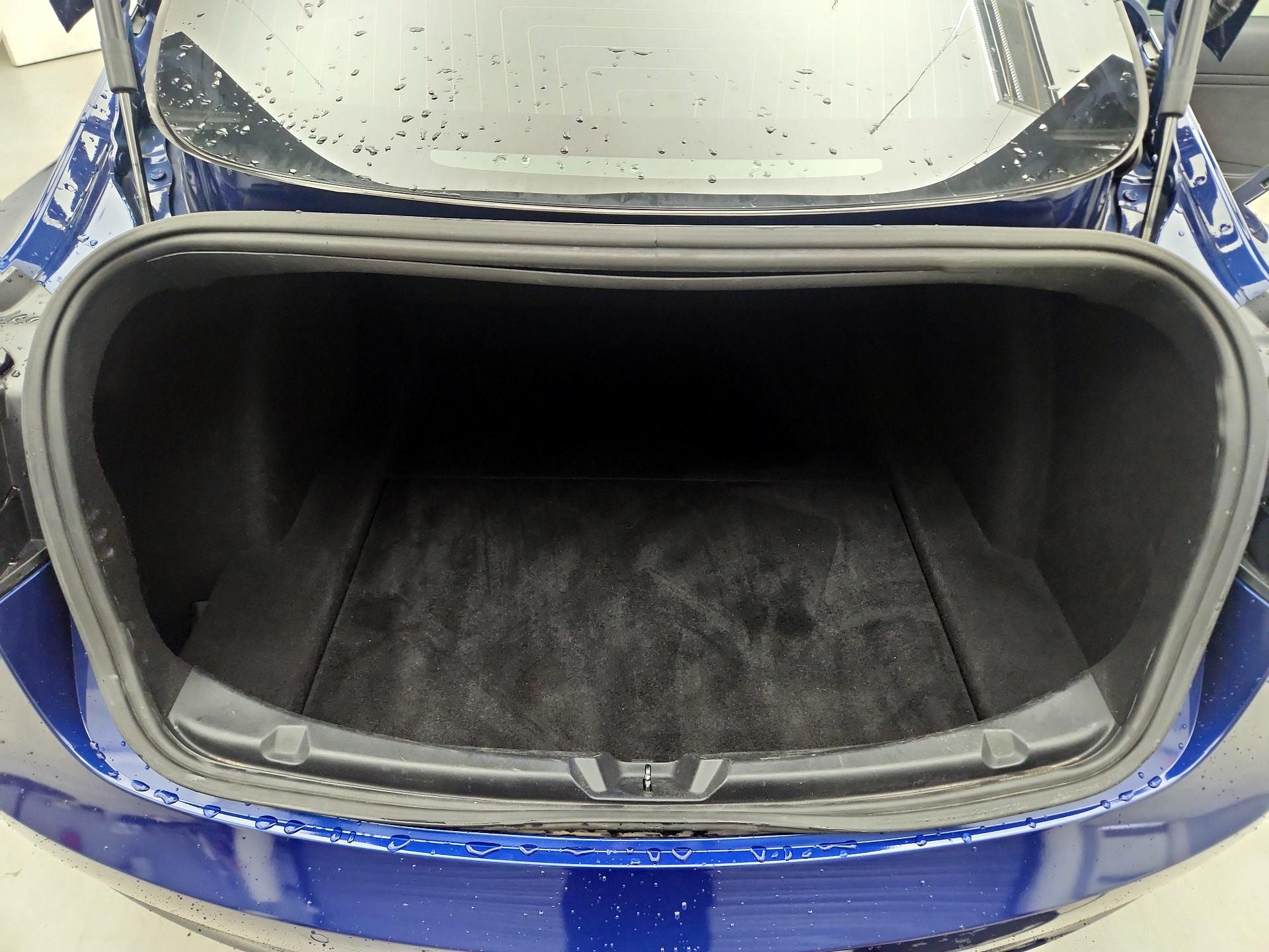 Thumbnail: 2019 Tesla Model 3 - 20