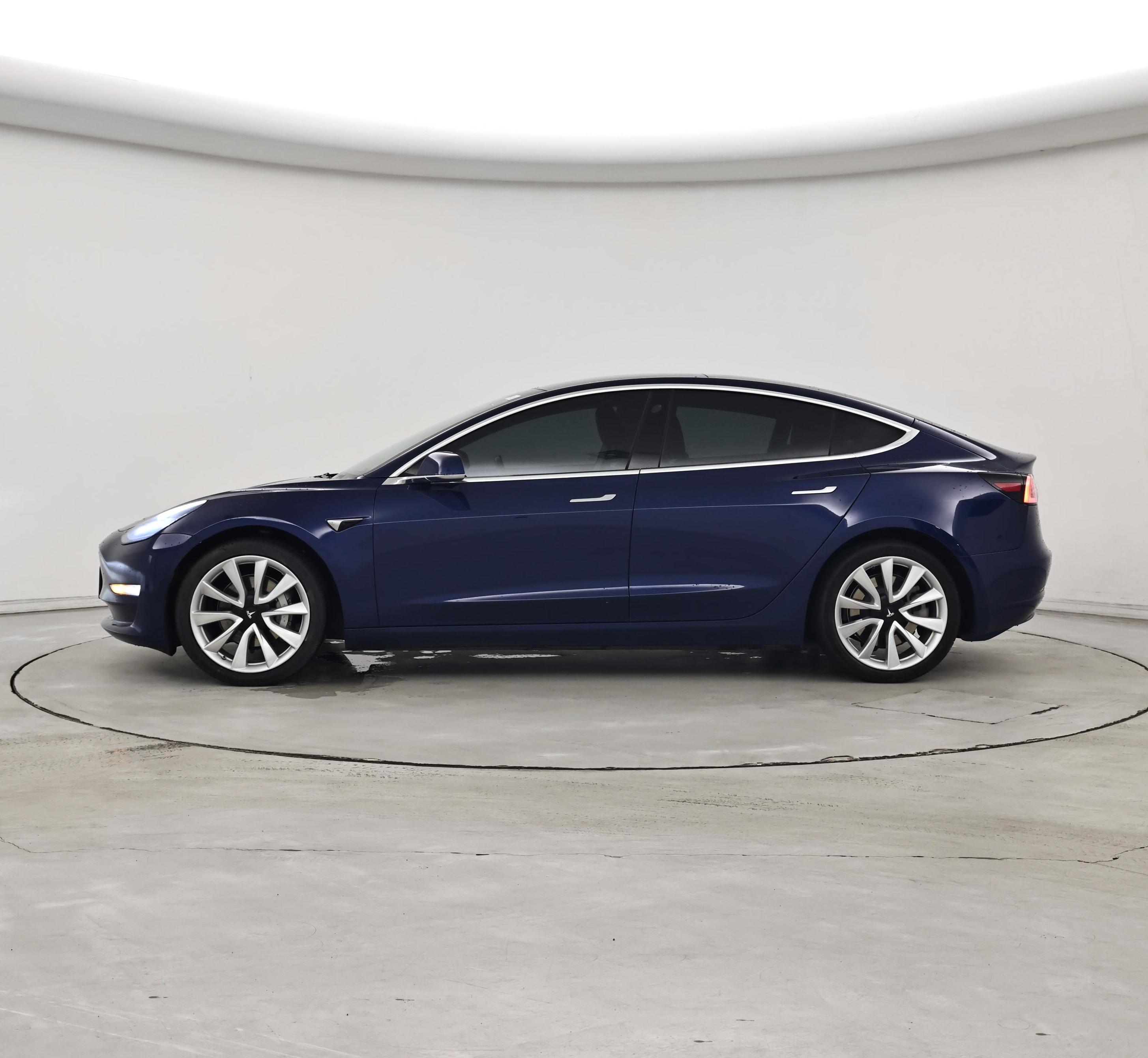 Thumbnail: 2019 Tesla Model 3 - 3