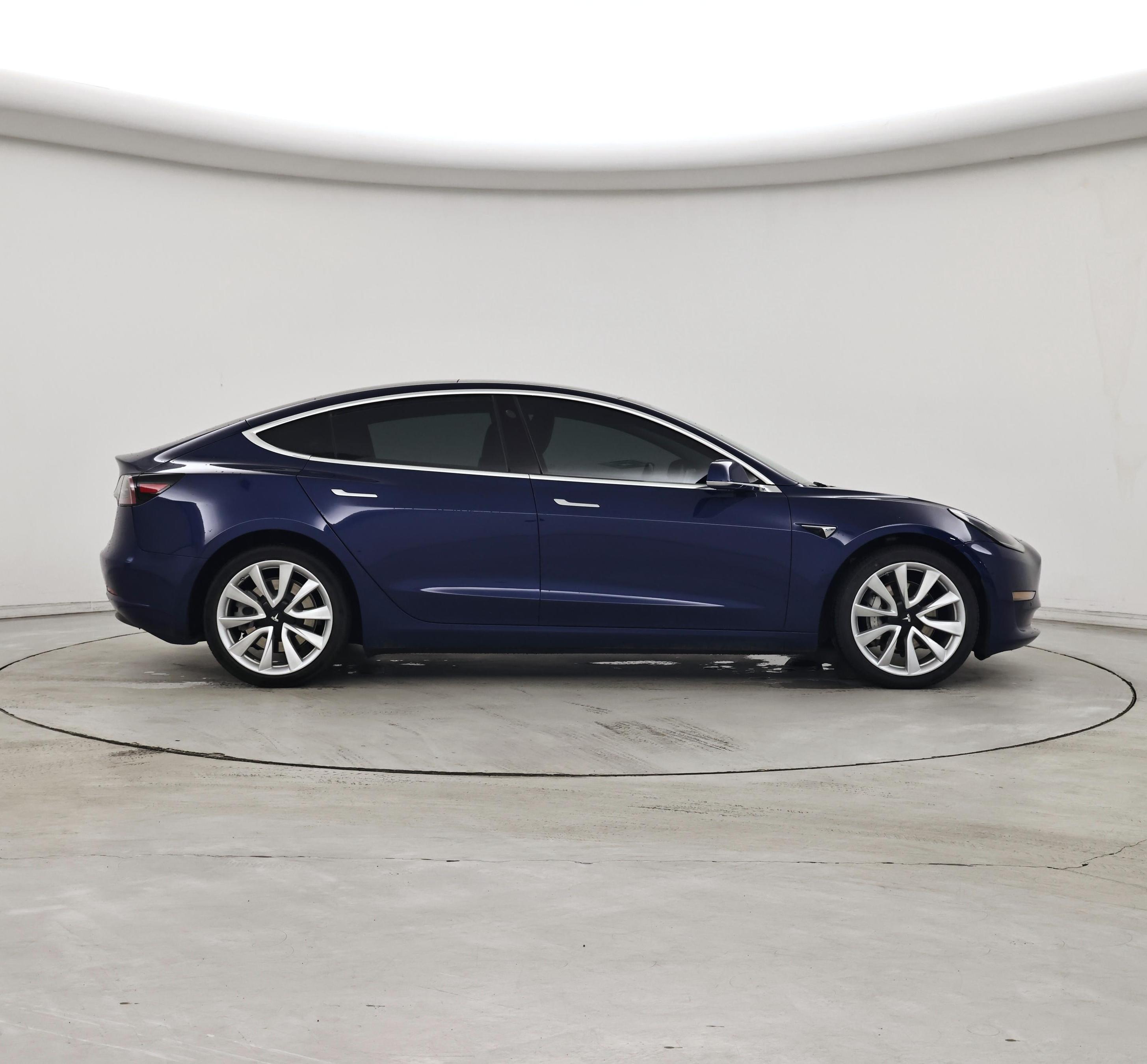 Thumbnail: 2019 Tesla Model 3 - 7