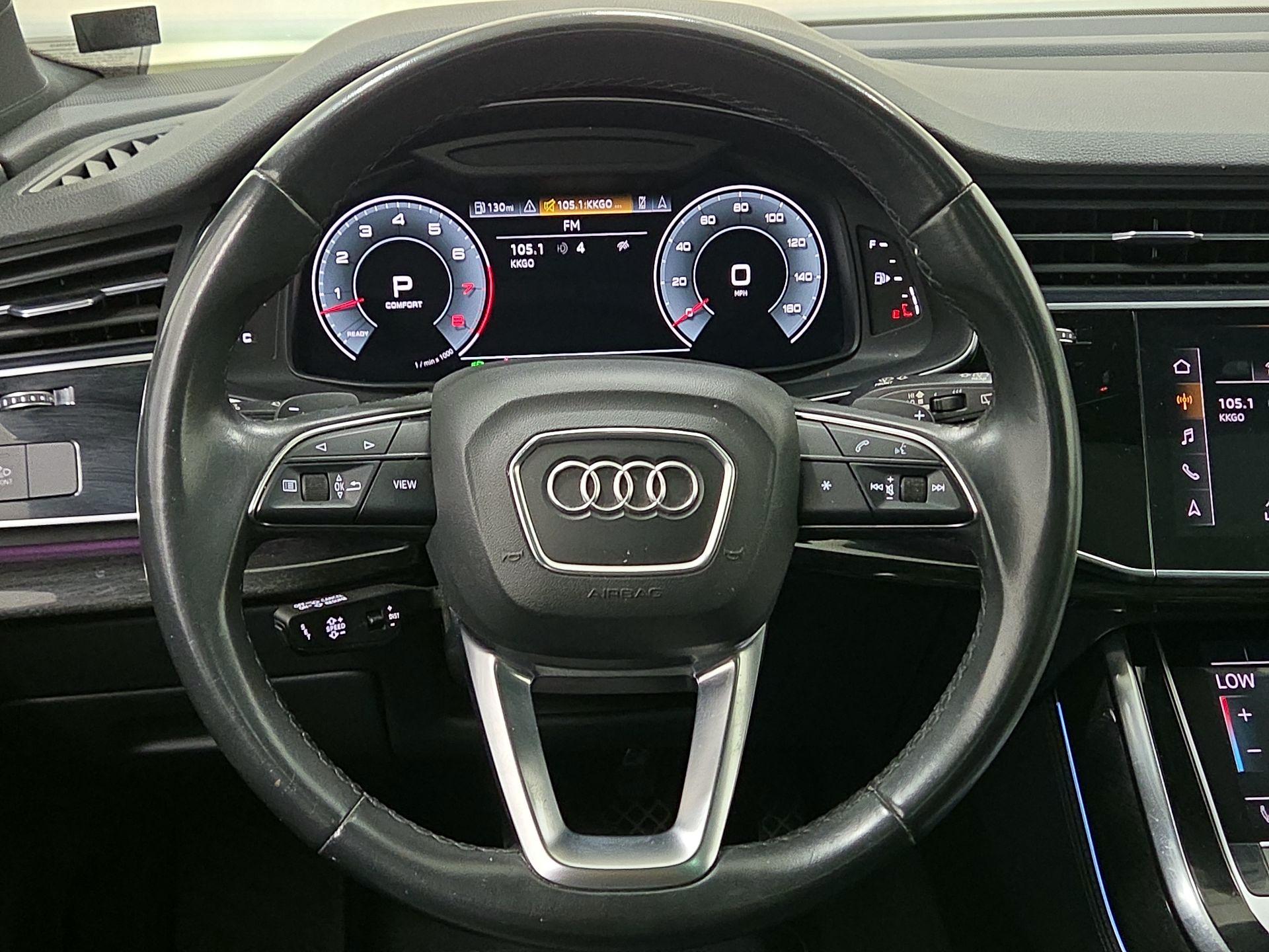 Thumbnail: 2022 Audi Q7 - 10