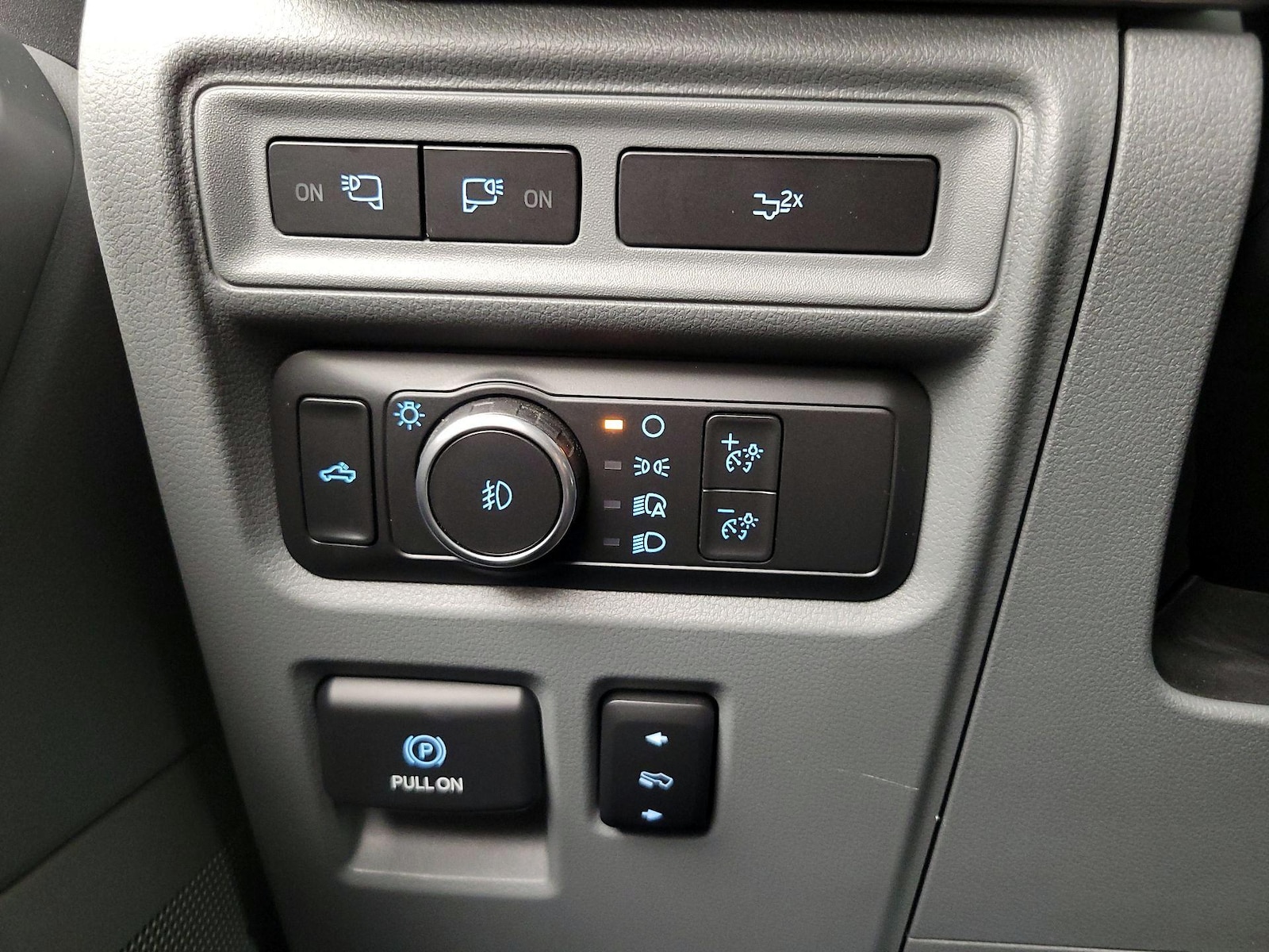 2022 Ford F-150 XLT - Photo 14