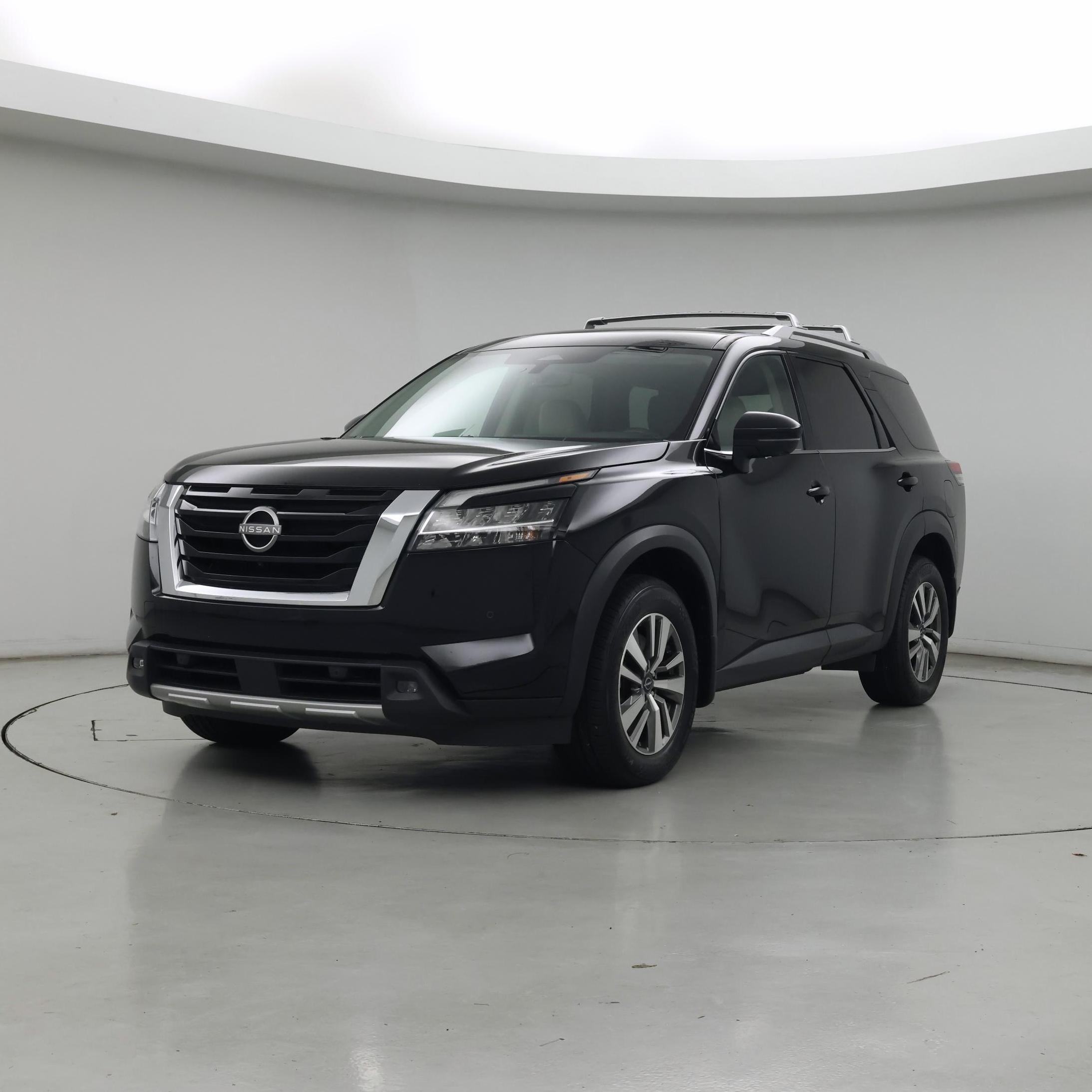 Thumbnail: 2023 Nissan Pathfinder - 4