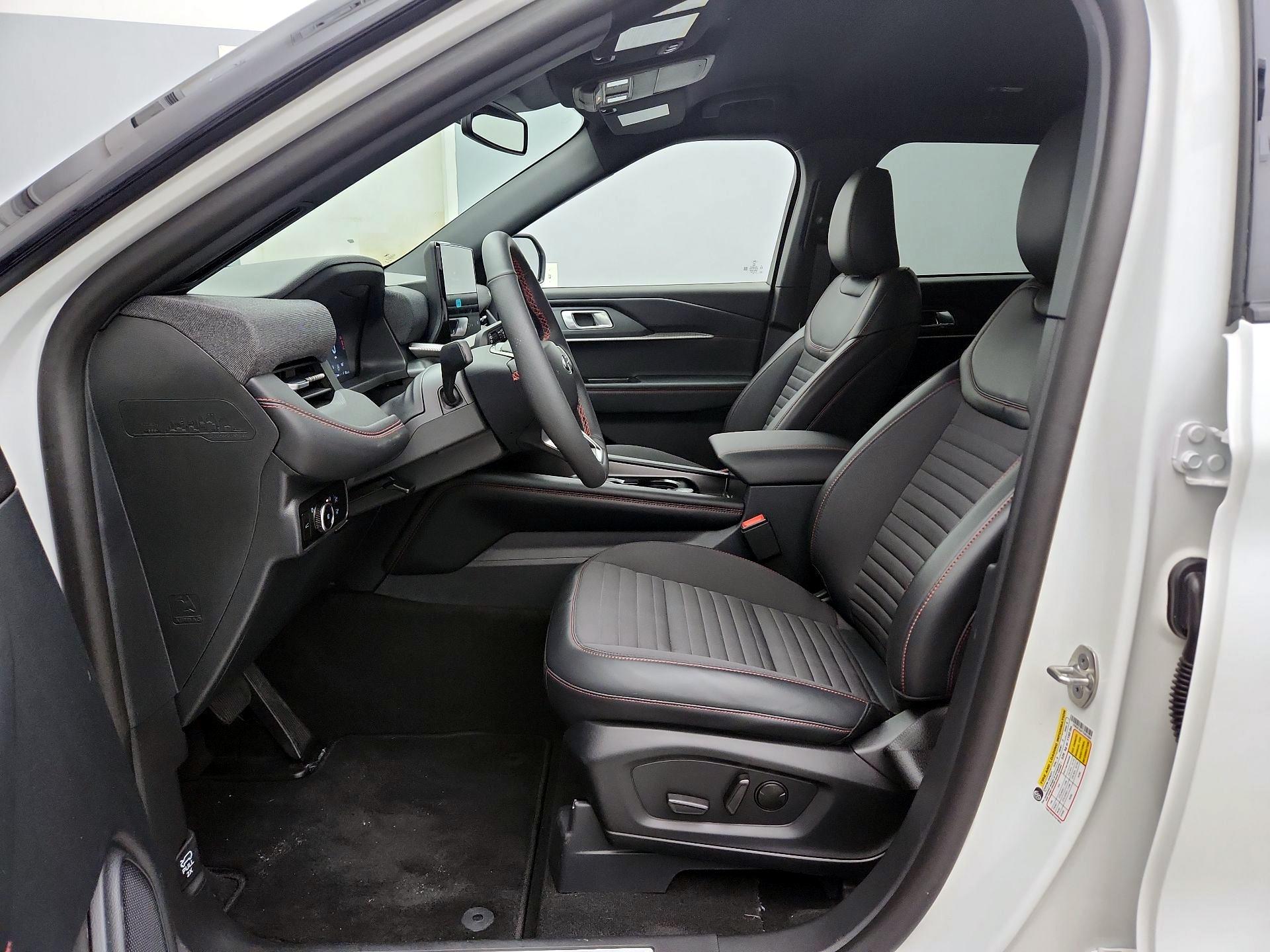 Thumbnail: 2026 Ford Explorer - 11