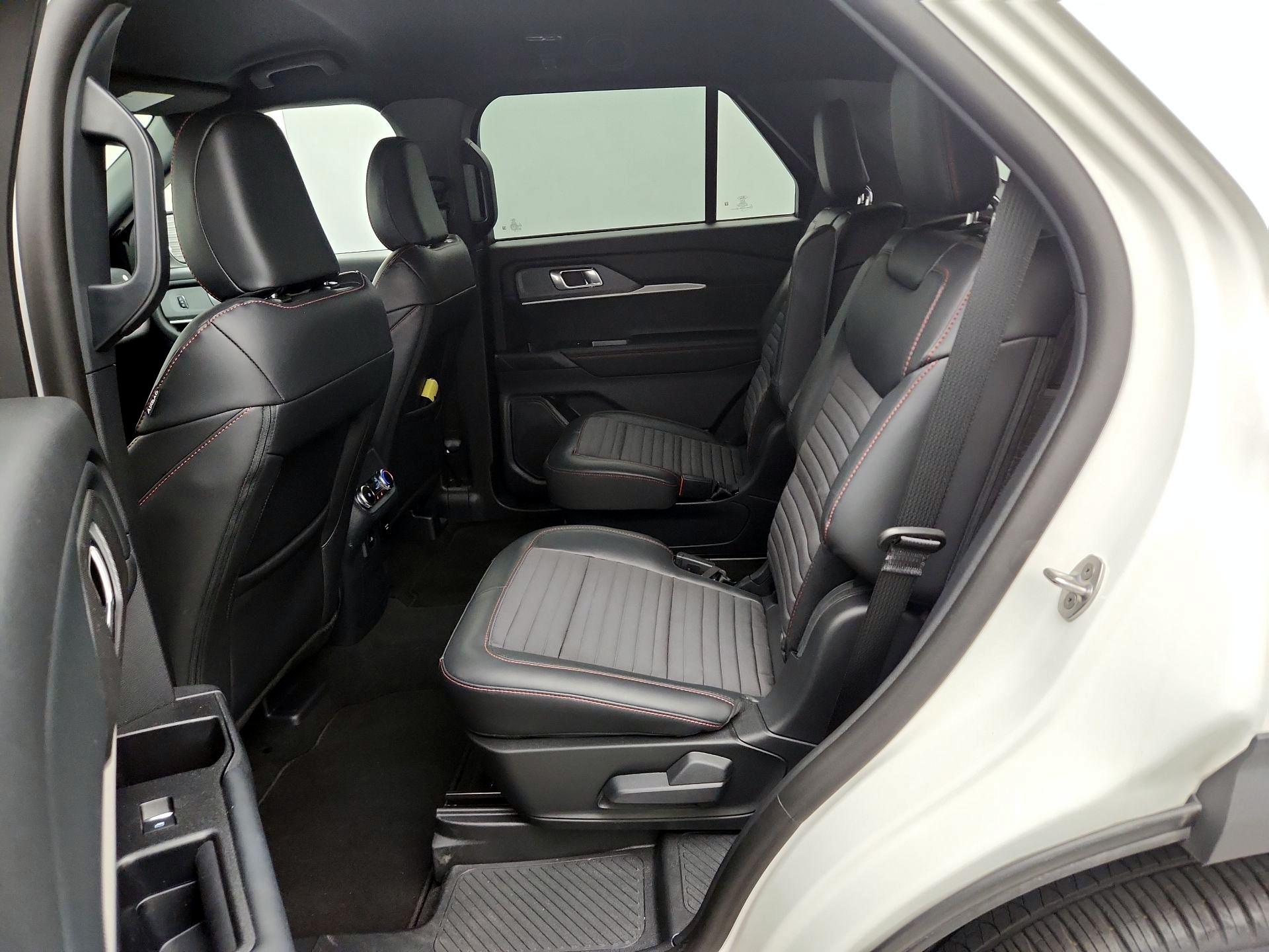 Thumbnail: 2026 Ford Explorer - 20