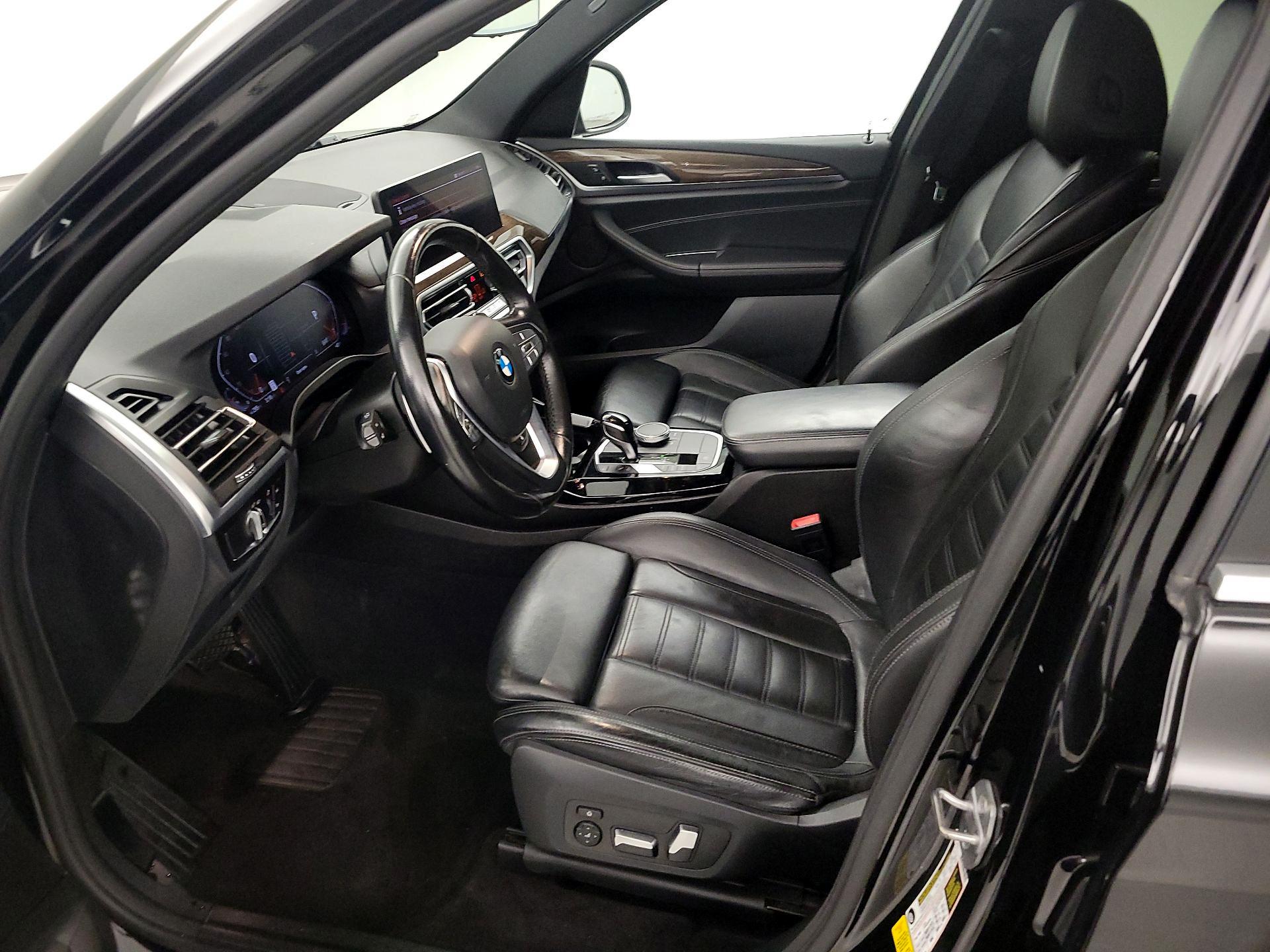 Thumbnail: 2022 BMW X3 - 11