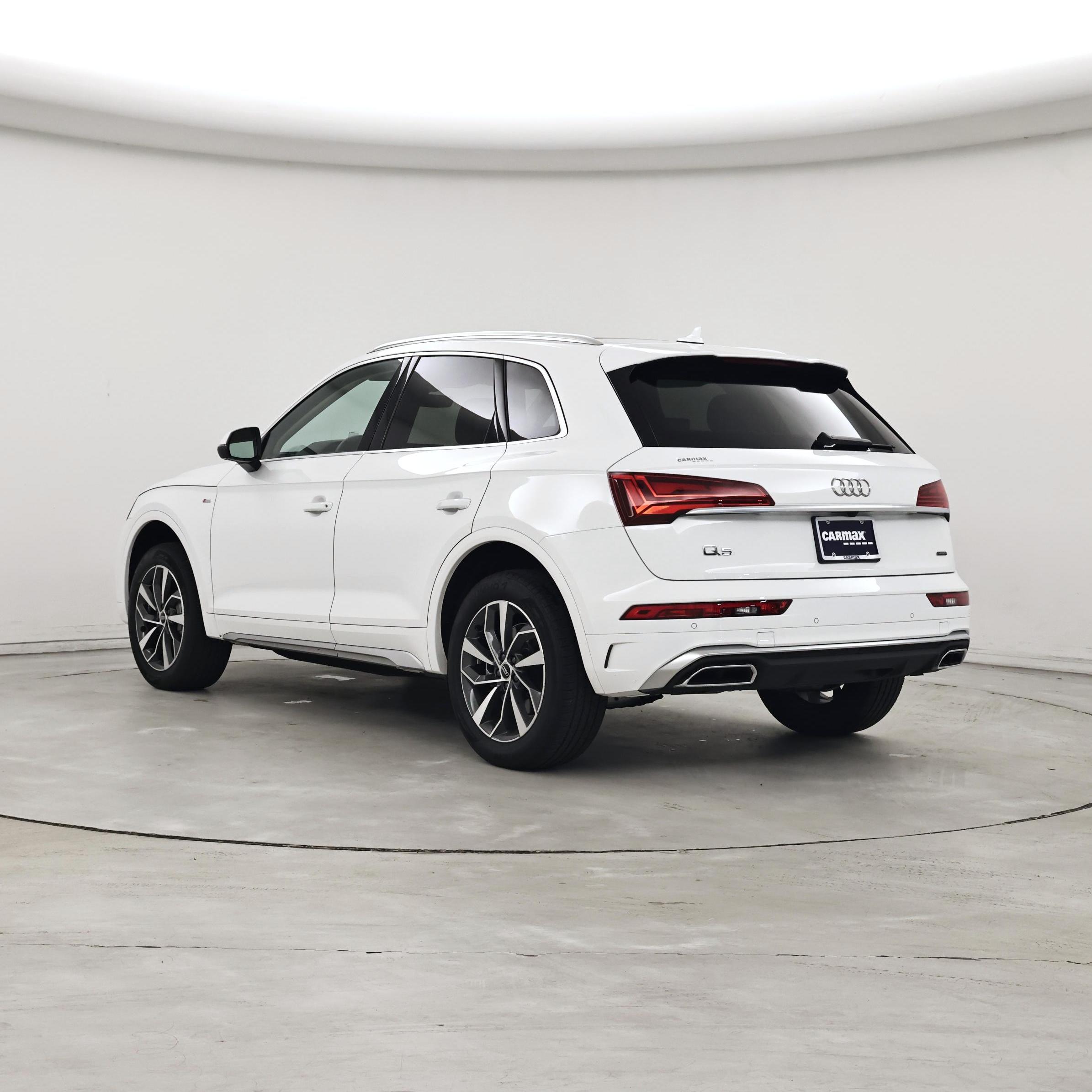 Thumbnail: 2024 Audi Q5 - 2