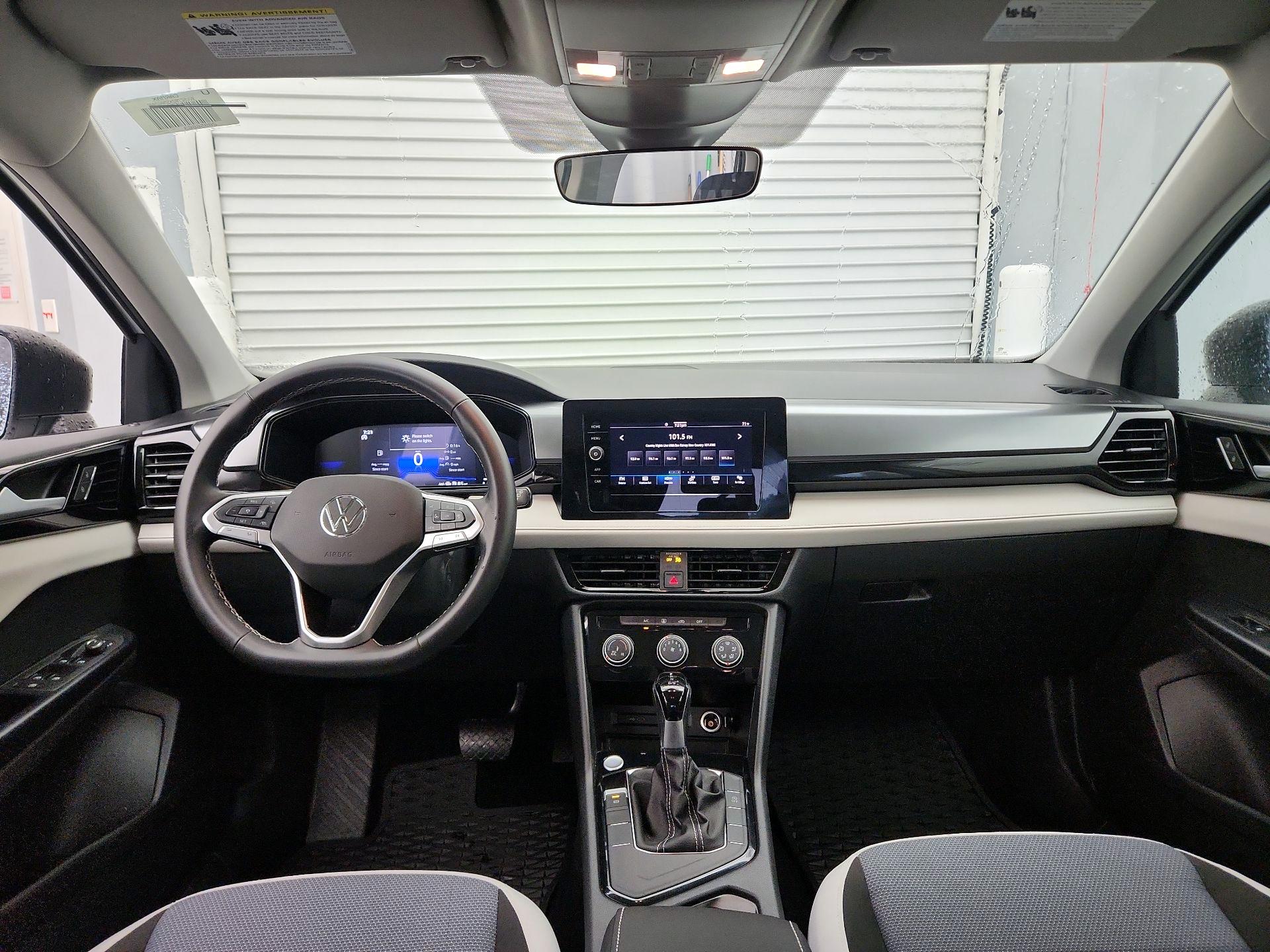 Thumbnail: 2025 Volkswagen Taos - 9