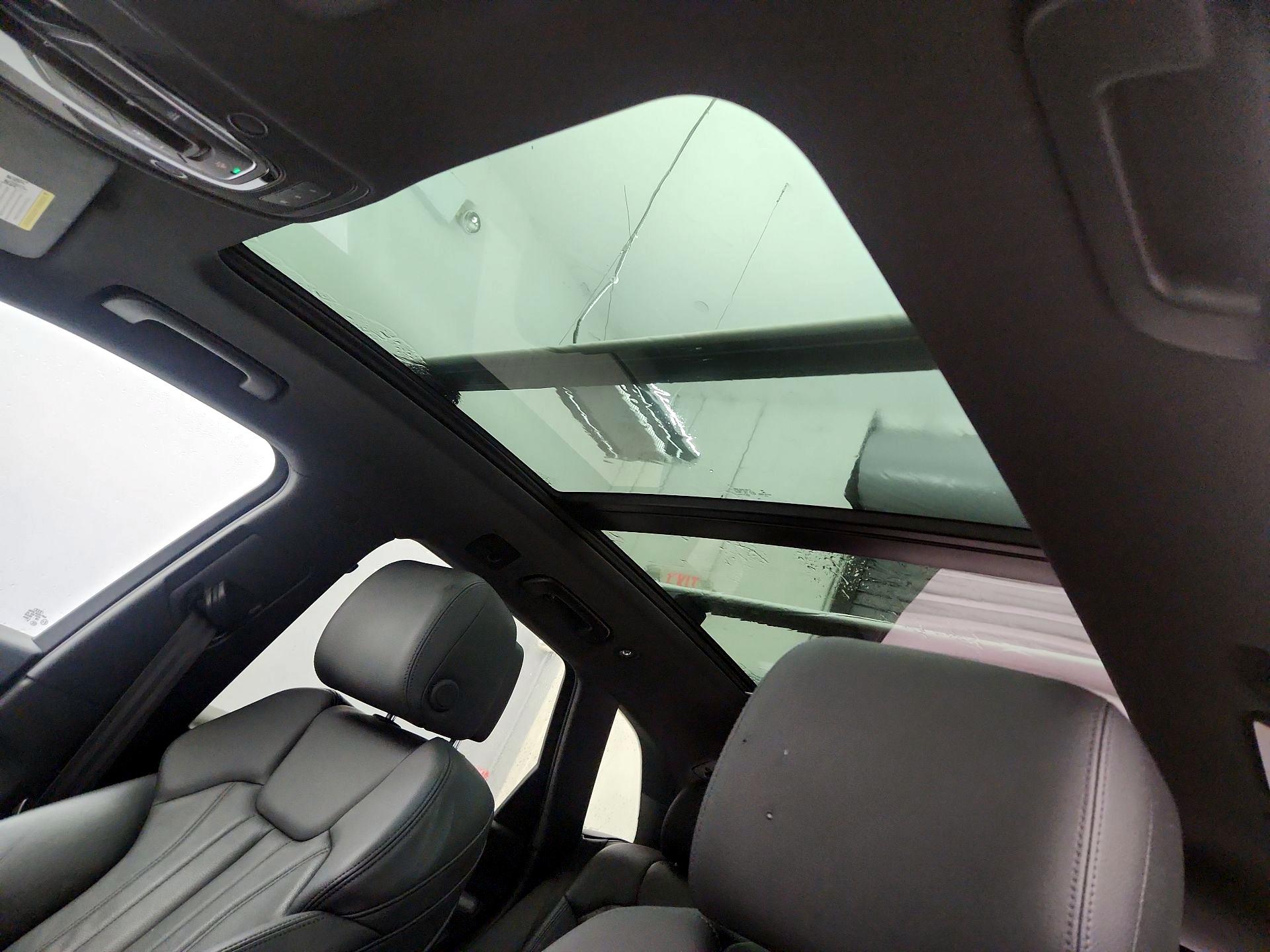 Thumbnail: 2020 Audi Q5 - 19
