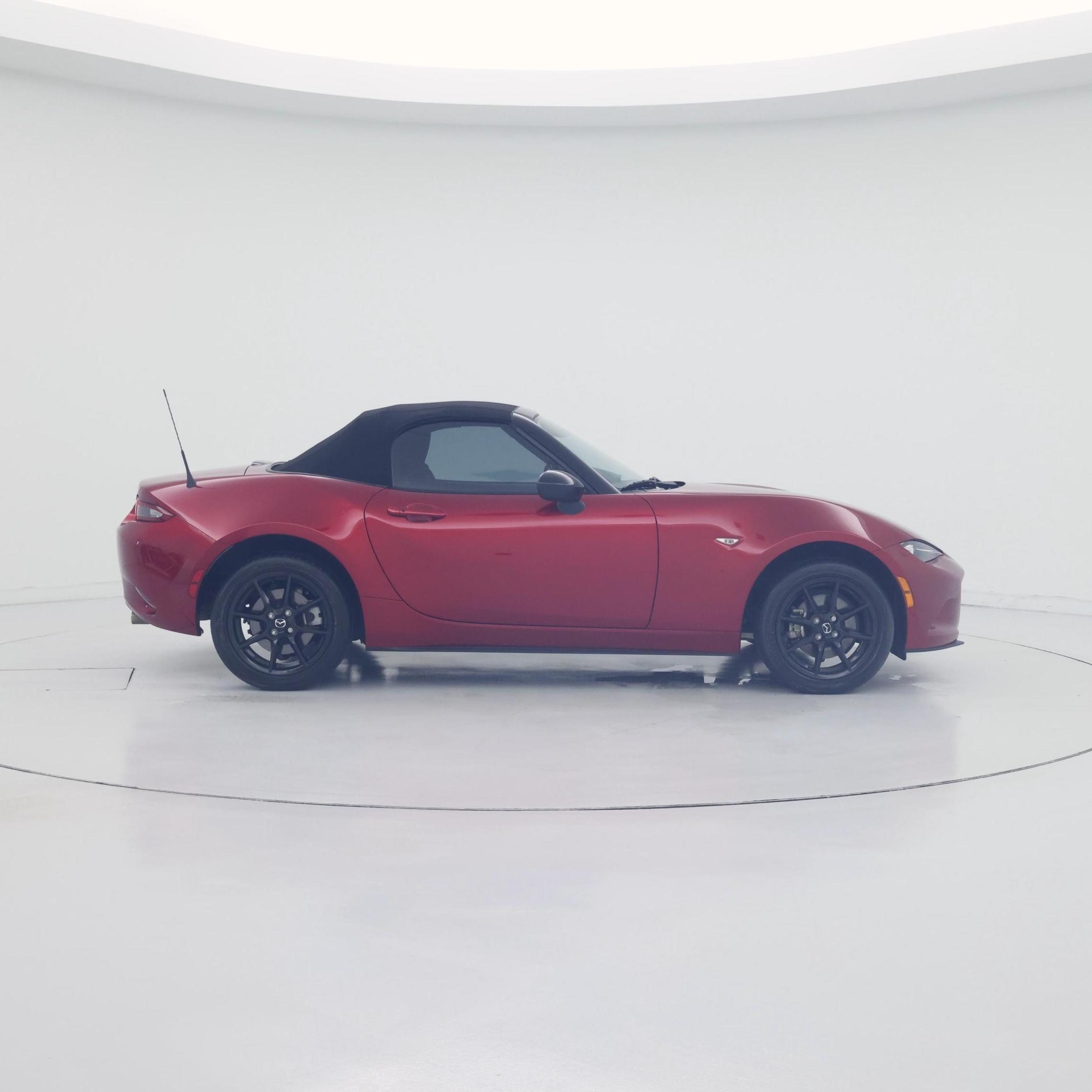 Thumbnail: 2023 Mazda MX-5 Miata - 7