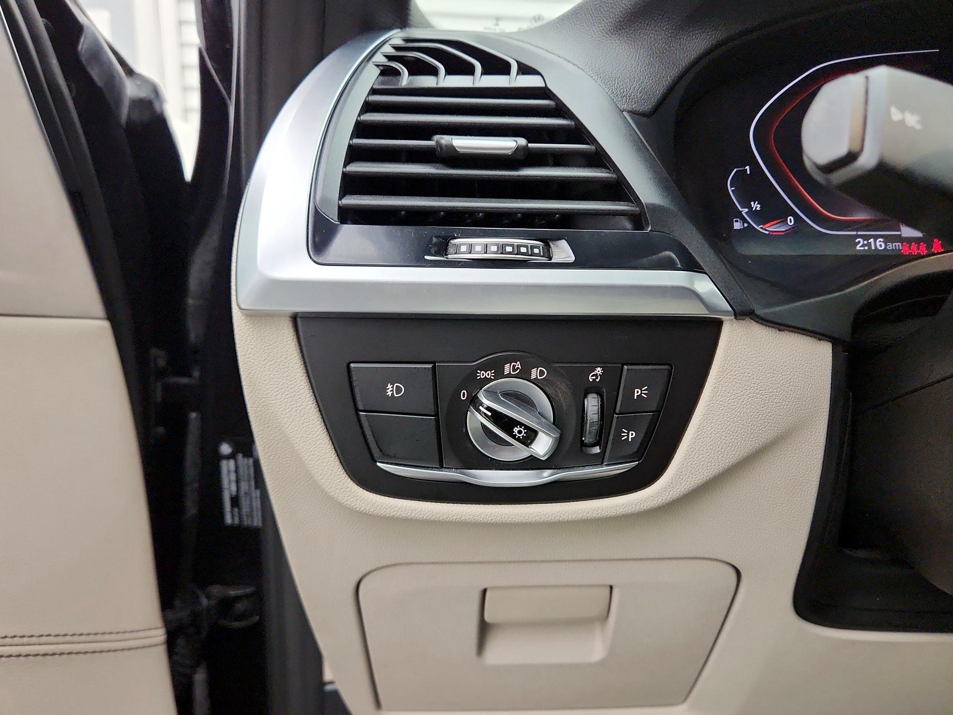 Thumbnail: 2021 BMW X3 - 13