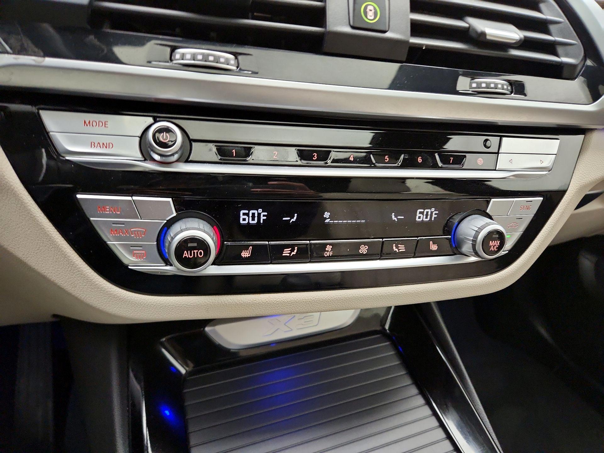 Thumbnail: 2021 BMW X3 - 17