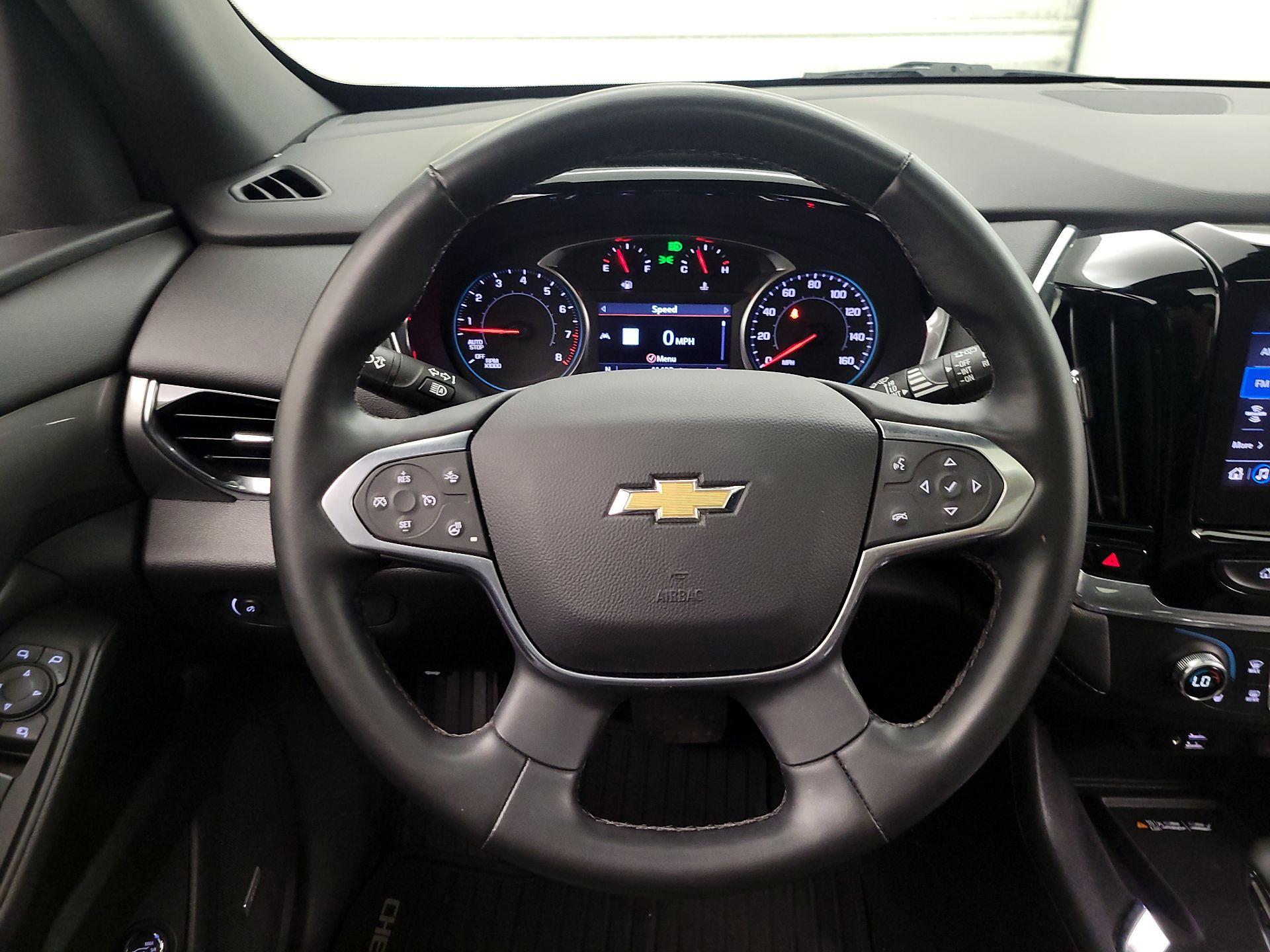 Thumbnail: 2023 Chevrolet Traverse - 10