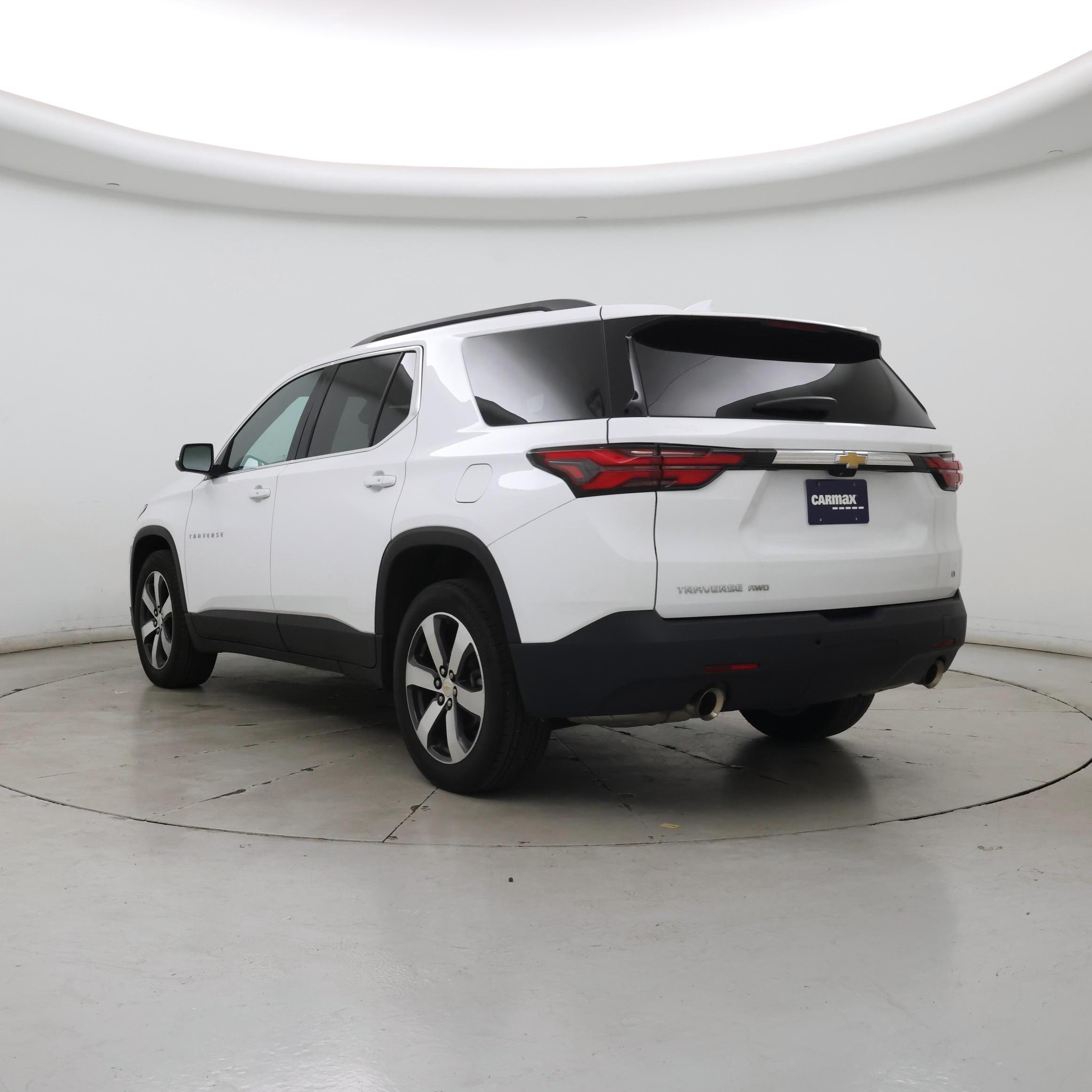 Thumbnail: 2023 Chevrolet Traverse - 2