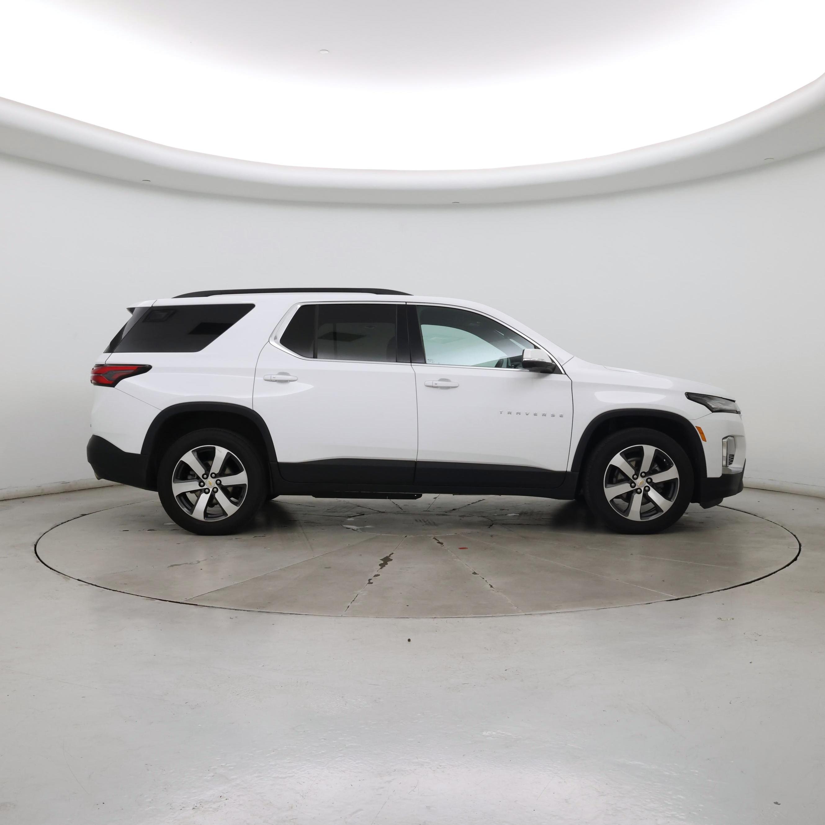 Thumbnail: 2023 Chevrolet Traverse - 7
