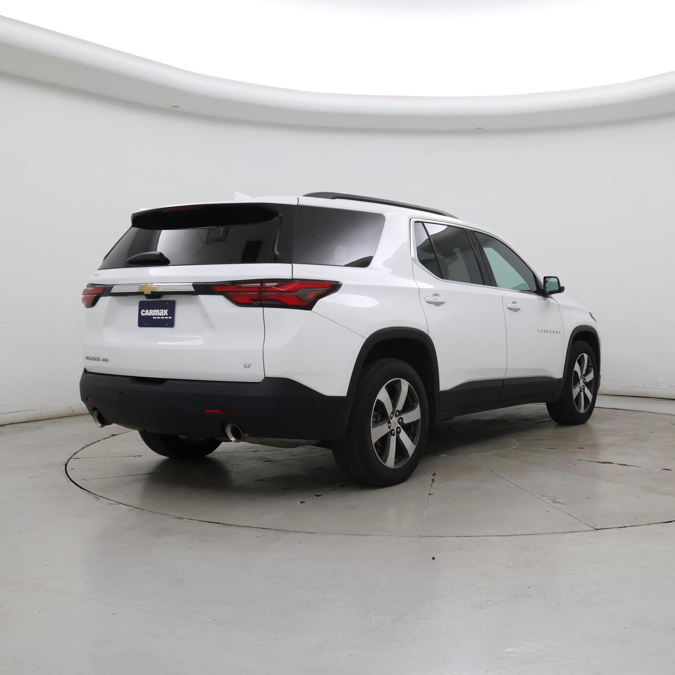 Thumbnail: 2023 Chevrolet Traverse - 8