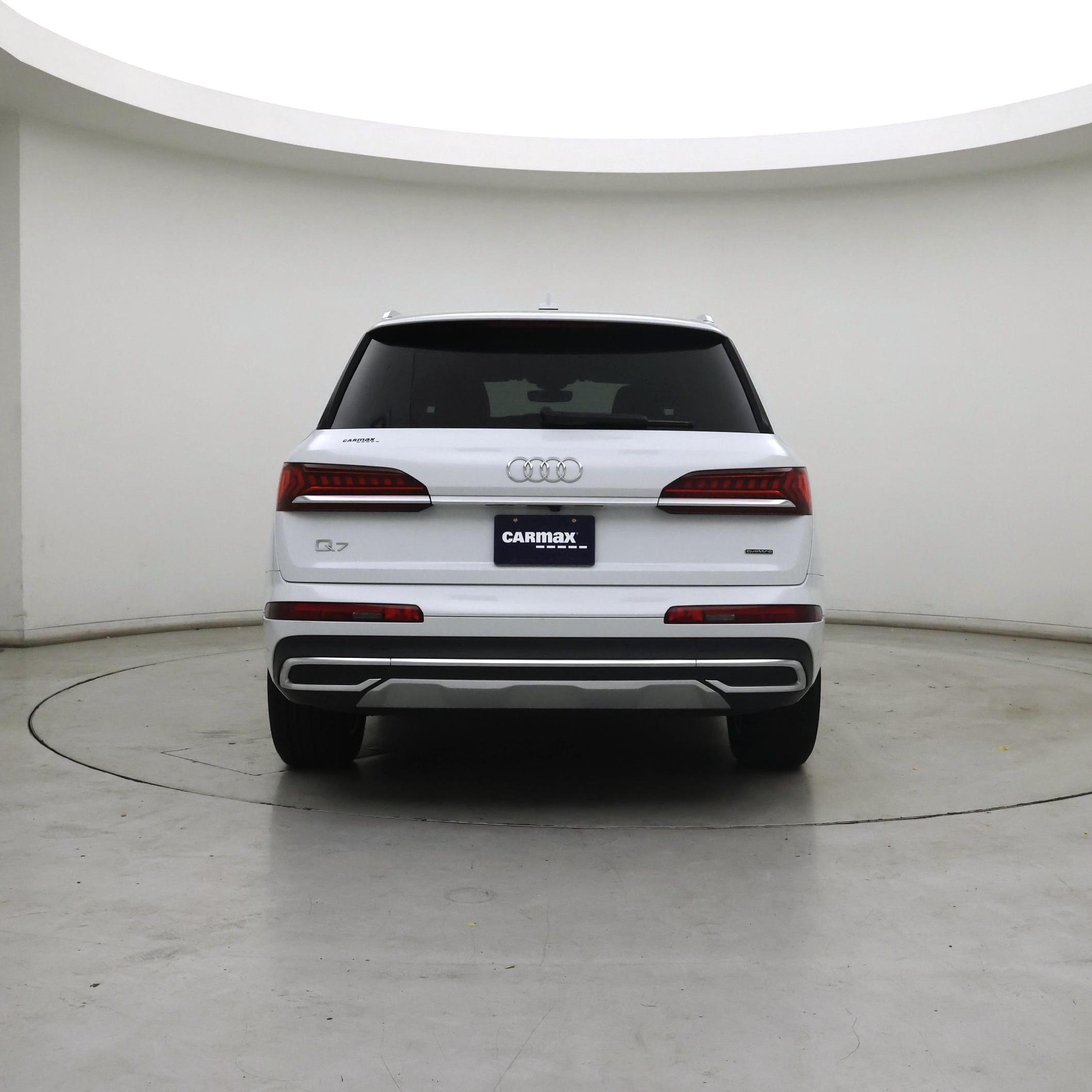 Thumbnail: 2023 Audi Q7 - 6