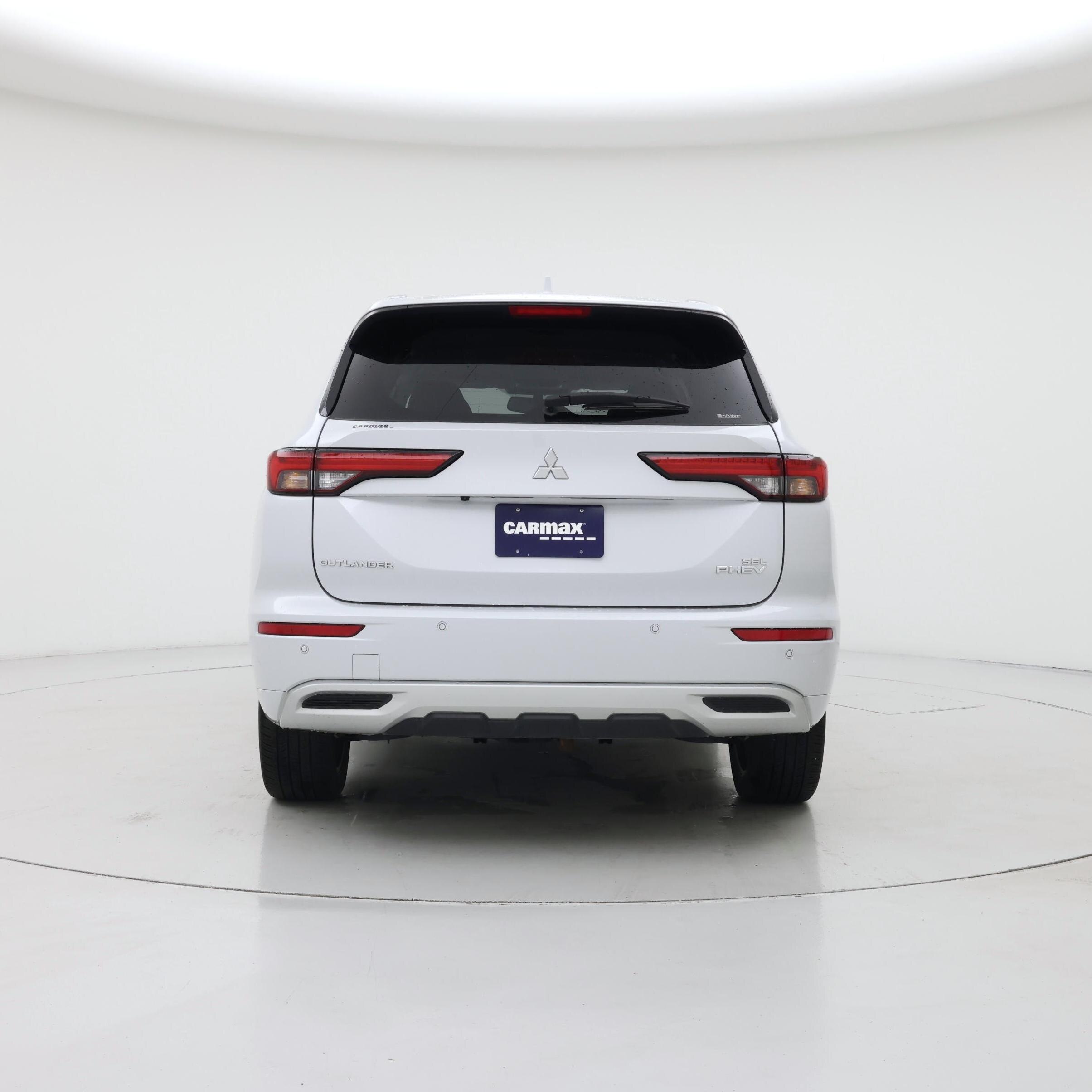 Thumbnail: 2023 Mitsubishi Outlander - 6