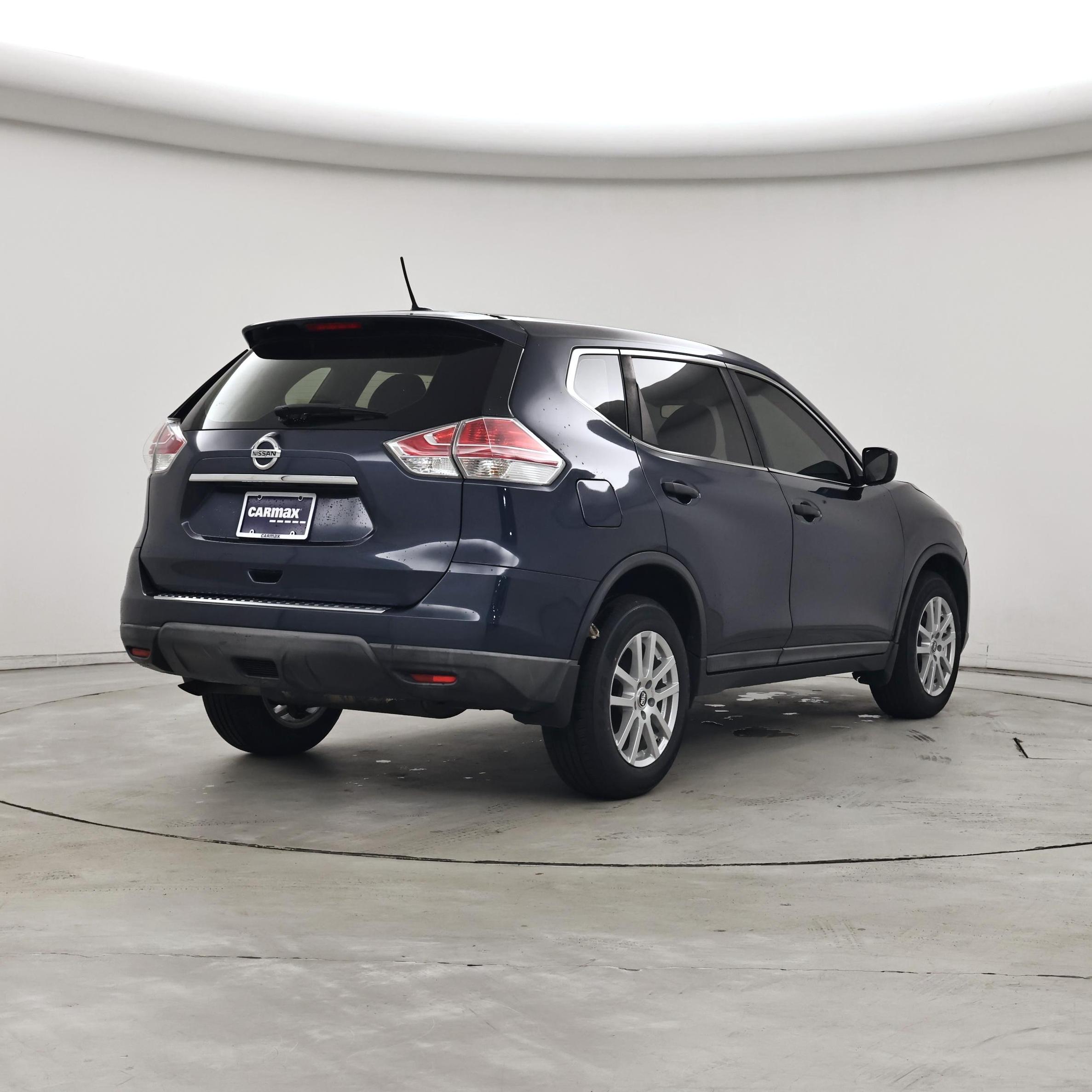 Thumbnail: 2016 Nissan Rogue - 8