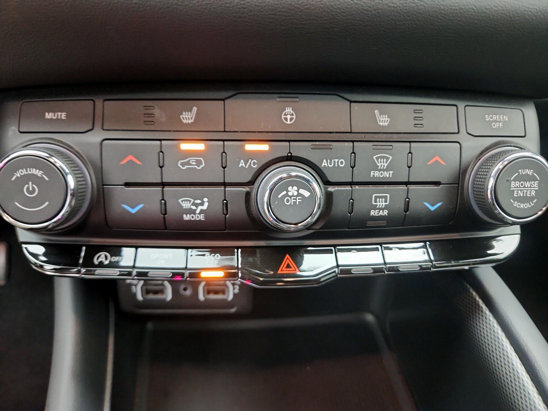 Thumbnail: 2025 Dodge Durango - 17