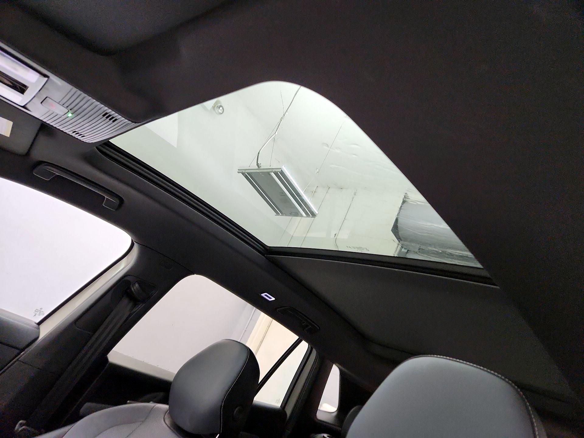 Thumbnail: 2025 Volkswagen Tiguan - 19