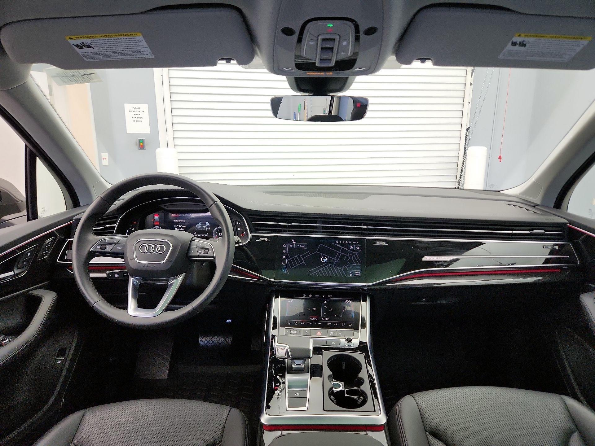Thumbnail: 2023 Audi Q7 - 9