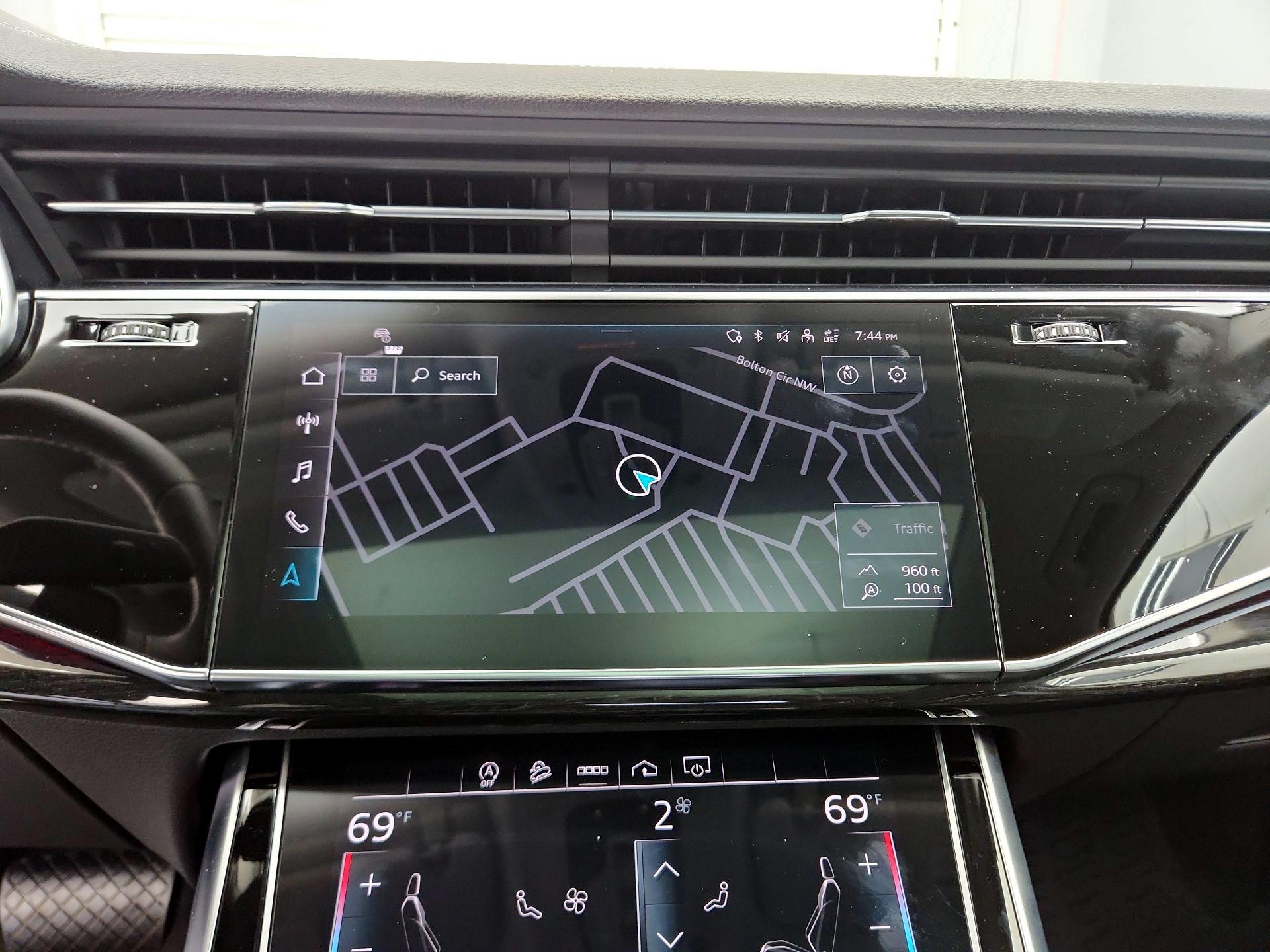 Thumbnail: 2023 Audi Q7 - 14